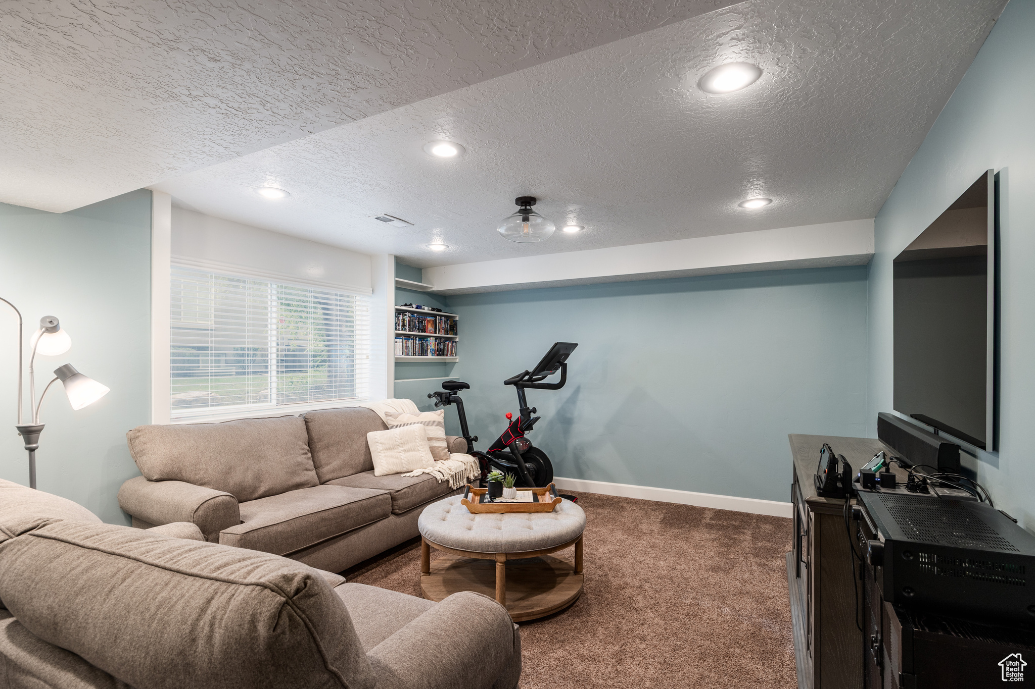 CLEARWATER COVE - Residential