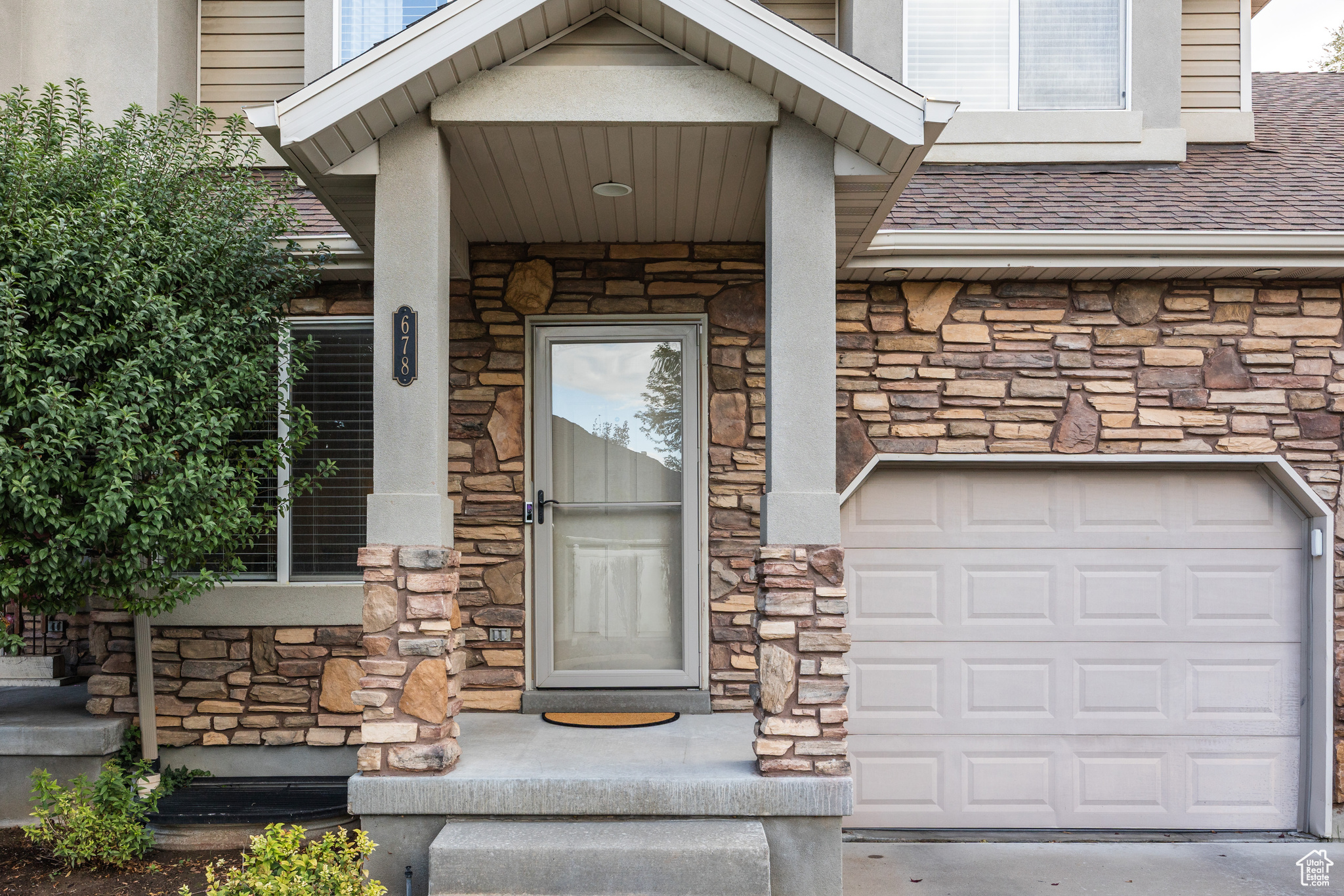 CLEARWATER COVE - Residential