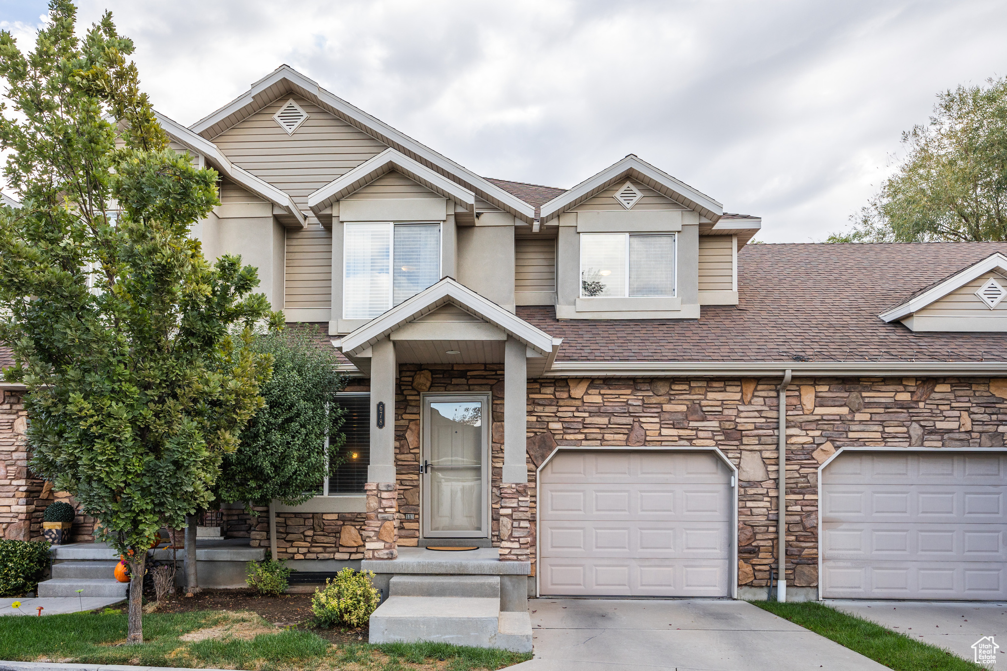 CLEARWATER COVE - Residential