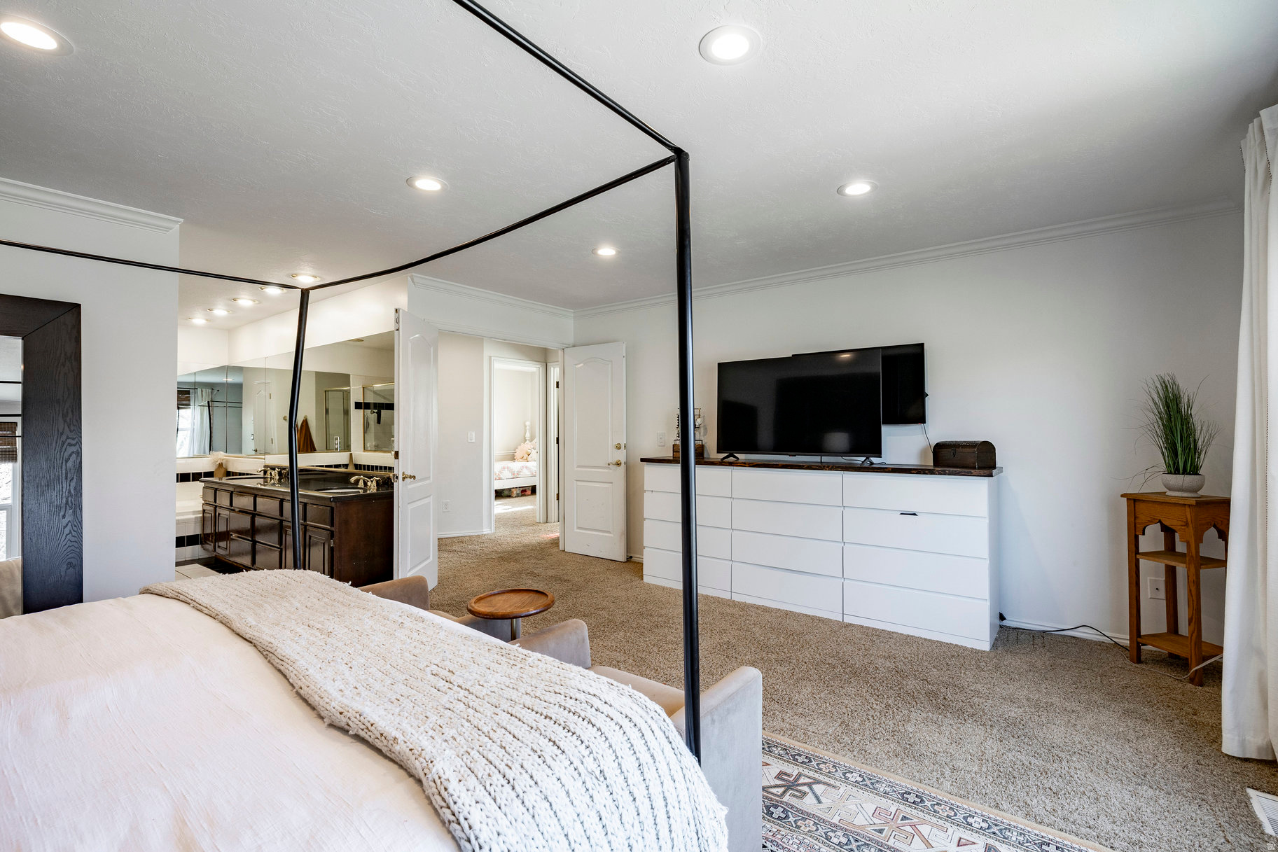 BLUFF AT HIDDEN VALLEY - Residential