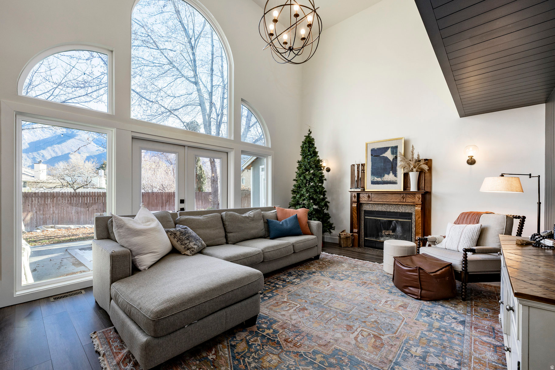 BLUFF AT HIDDEN VALLEY - Residential