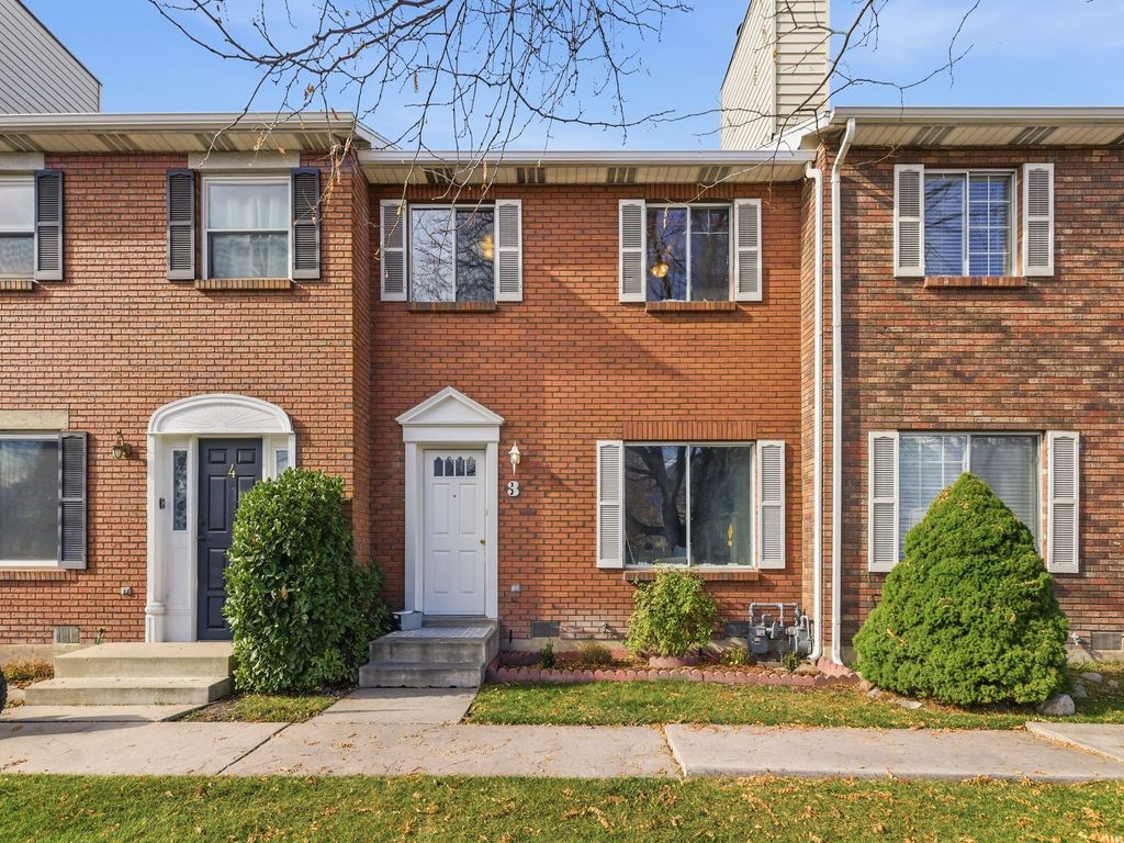 Photo of 201 N GENEVA RD Rd W #3, Provo, UT 84601 (MLS # 2123755)