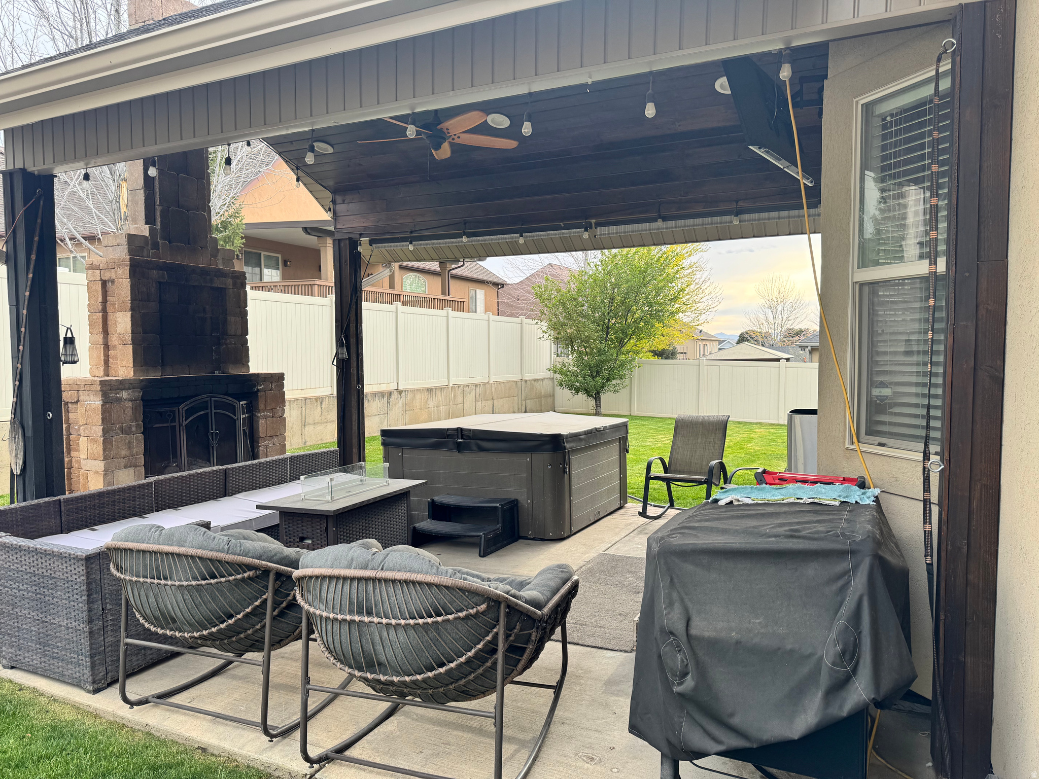 MOUNT LOAFER VIEW - Residential