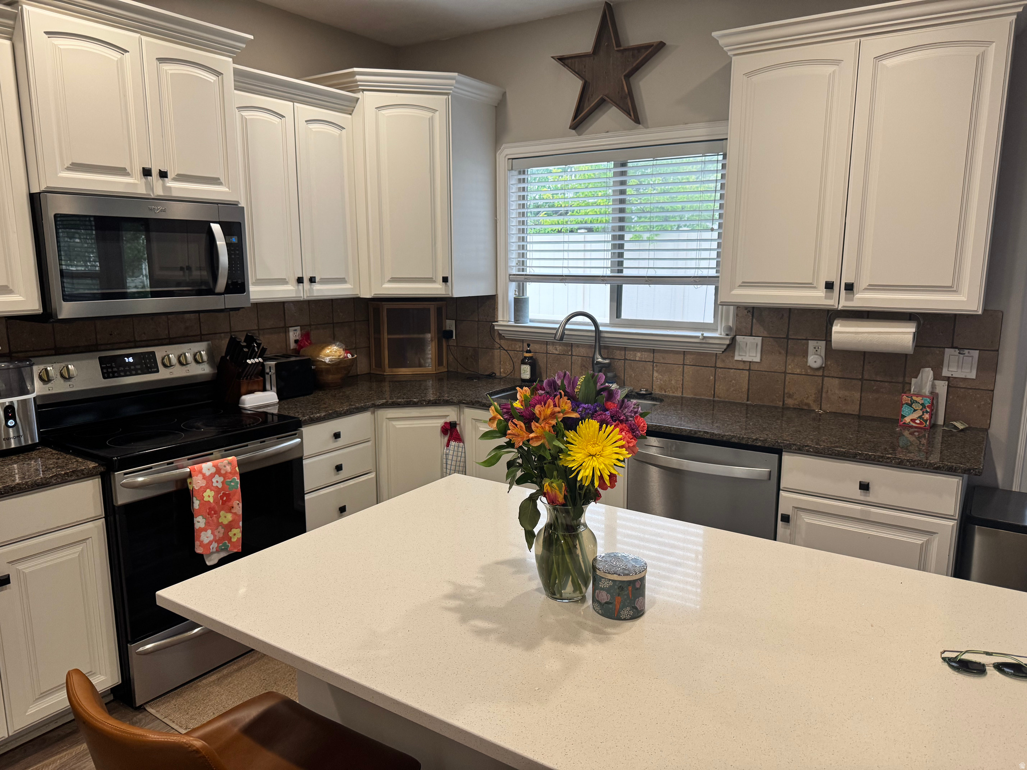 MOUNT LOAFER VIEW - Residential