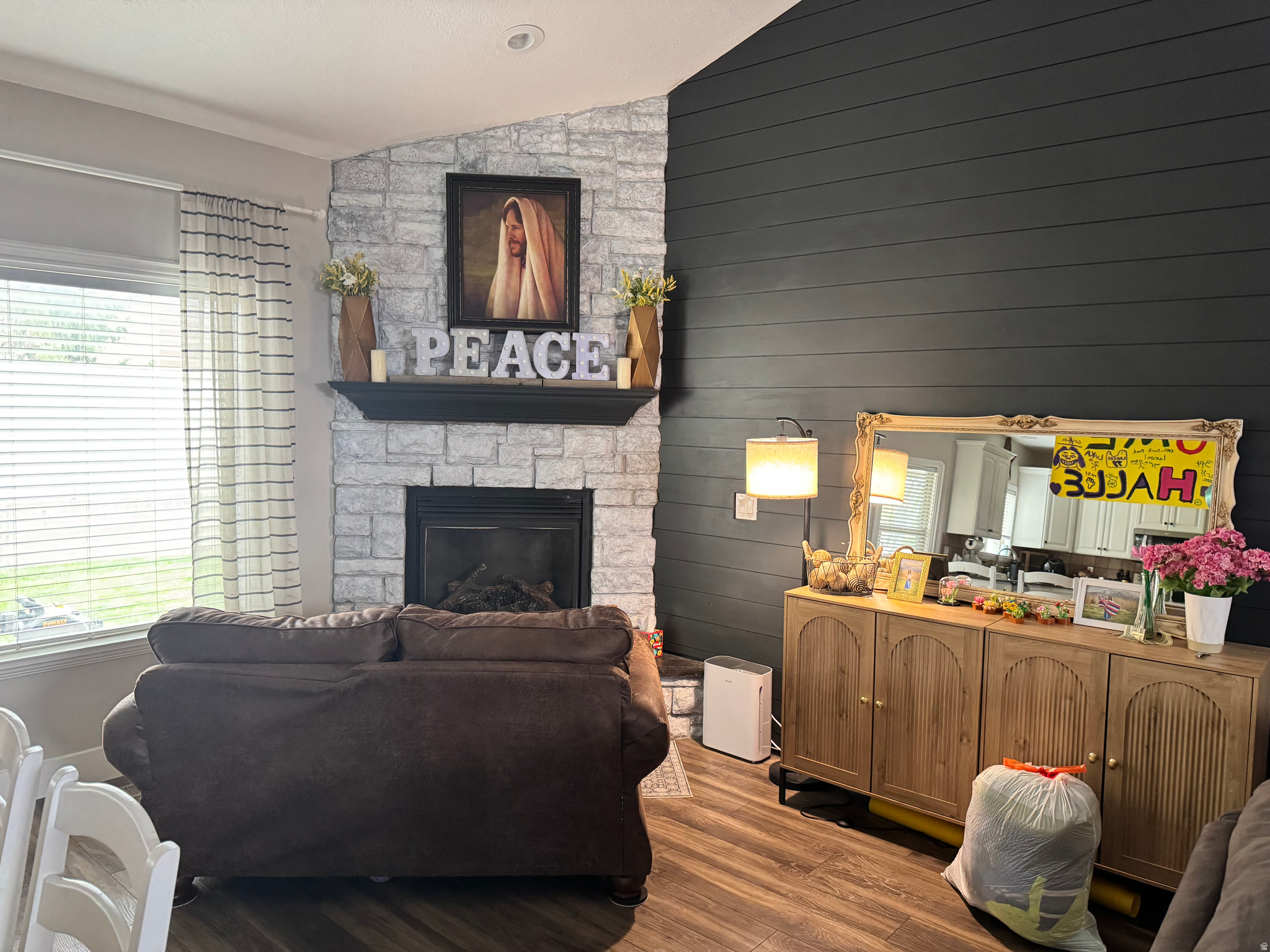 MOUNT LOAFER VIEW - Residential