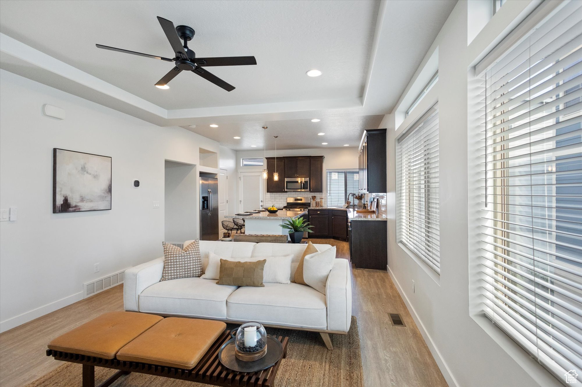 SOUTH POINT - Residential