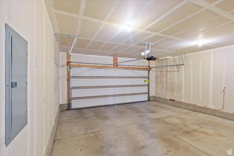 Tiny photo for 359 S 780 E, American Fork, UT 84003 (MLS # 2110361)