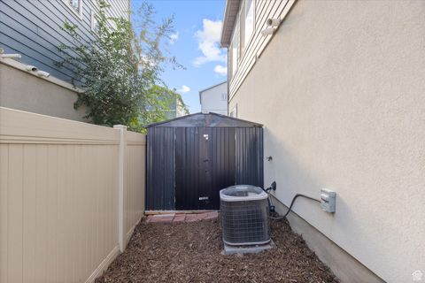 Tiny photo for 359 S 780 E, American Fork, UT 84003 (MLS # 2110361)