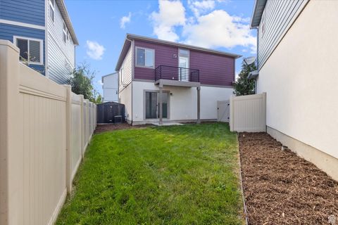 Tiny photo for 359 S 780 E, American Fork, UT 84003 (MLS # 2110361)