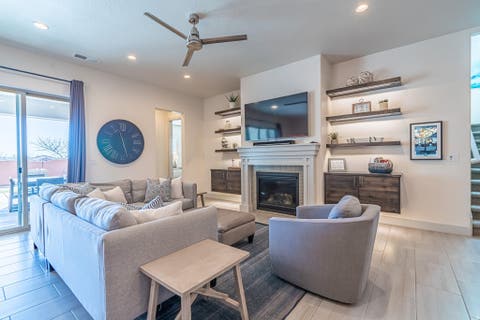 Tiny photo for 3780 ARCADIA DR #37, Santa Clara, UT 84765 (MLS # 2180334)