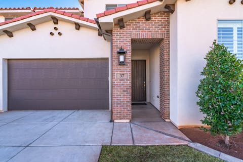 Tiny photo for 3780 ARCADIA DR #37, Santa Clara, UT 84765 (MLS # 2180334)