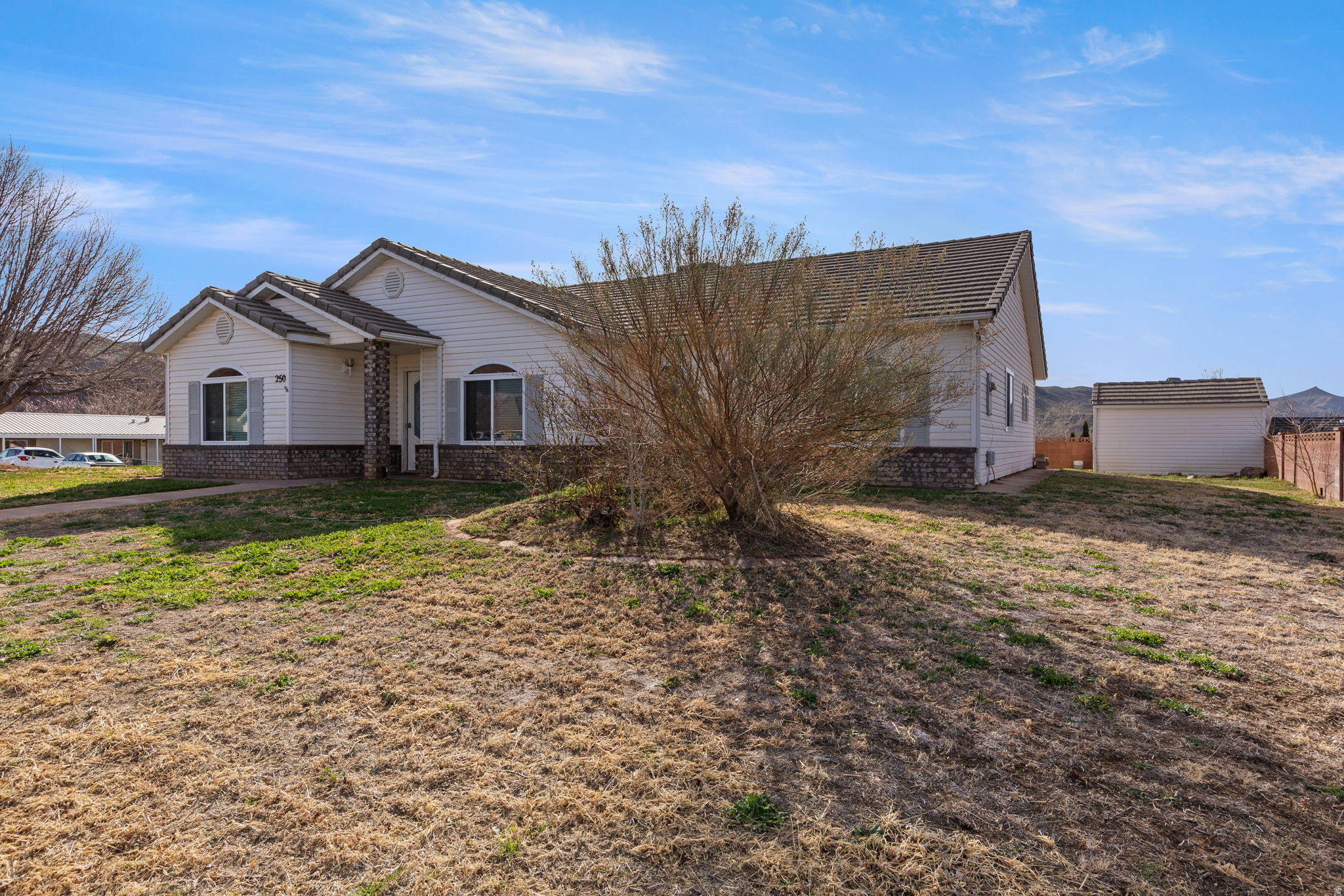 RIVER VIEW EST 4 - Residential