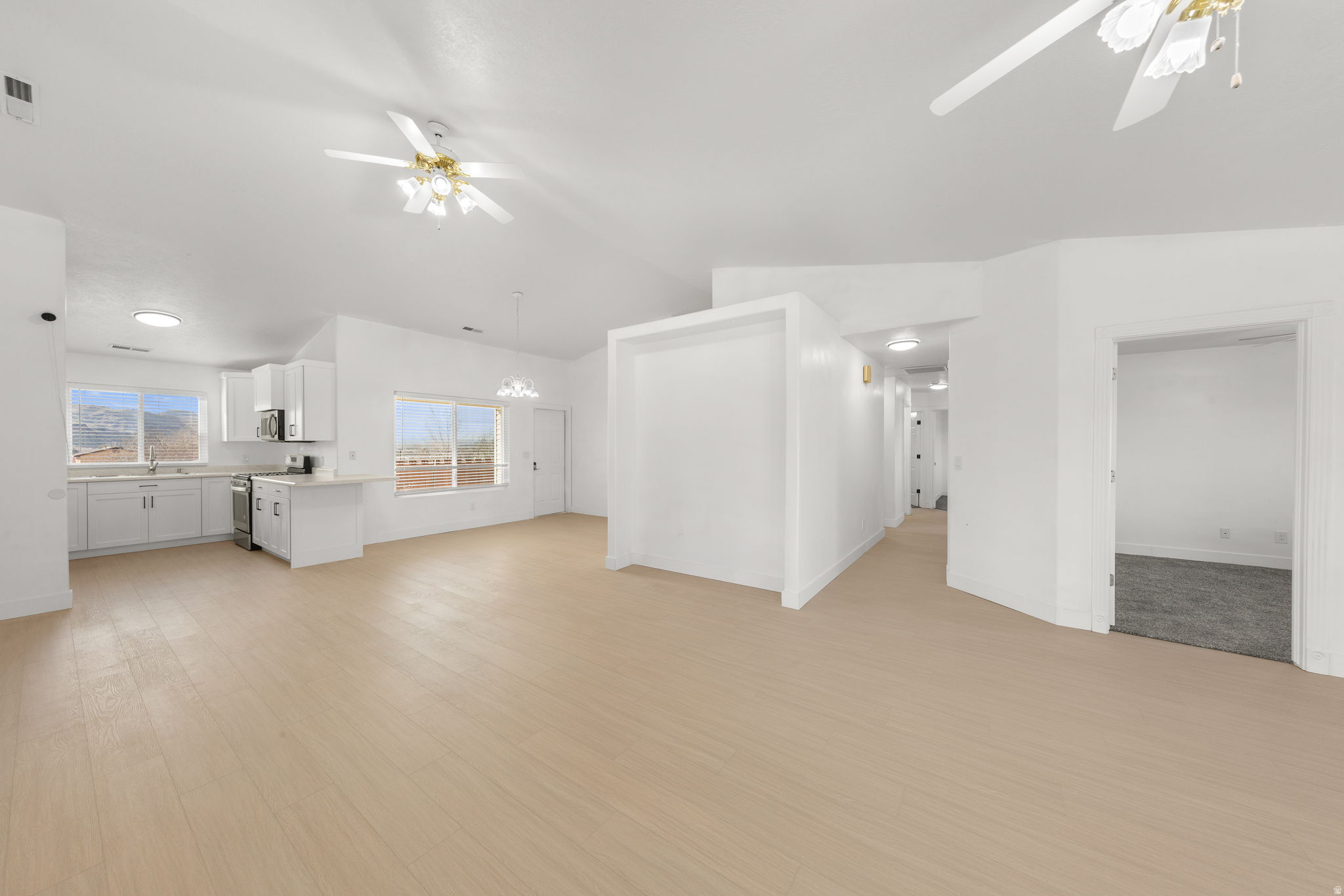 RIVER VIEW EST 4 - Residential