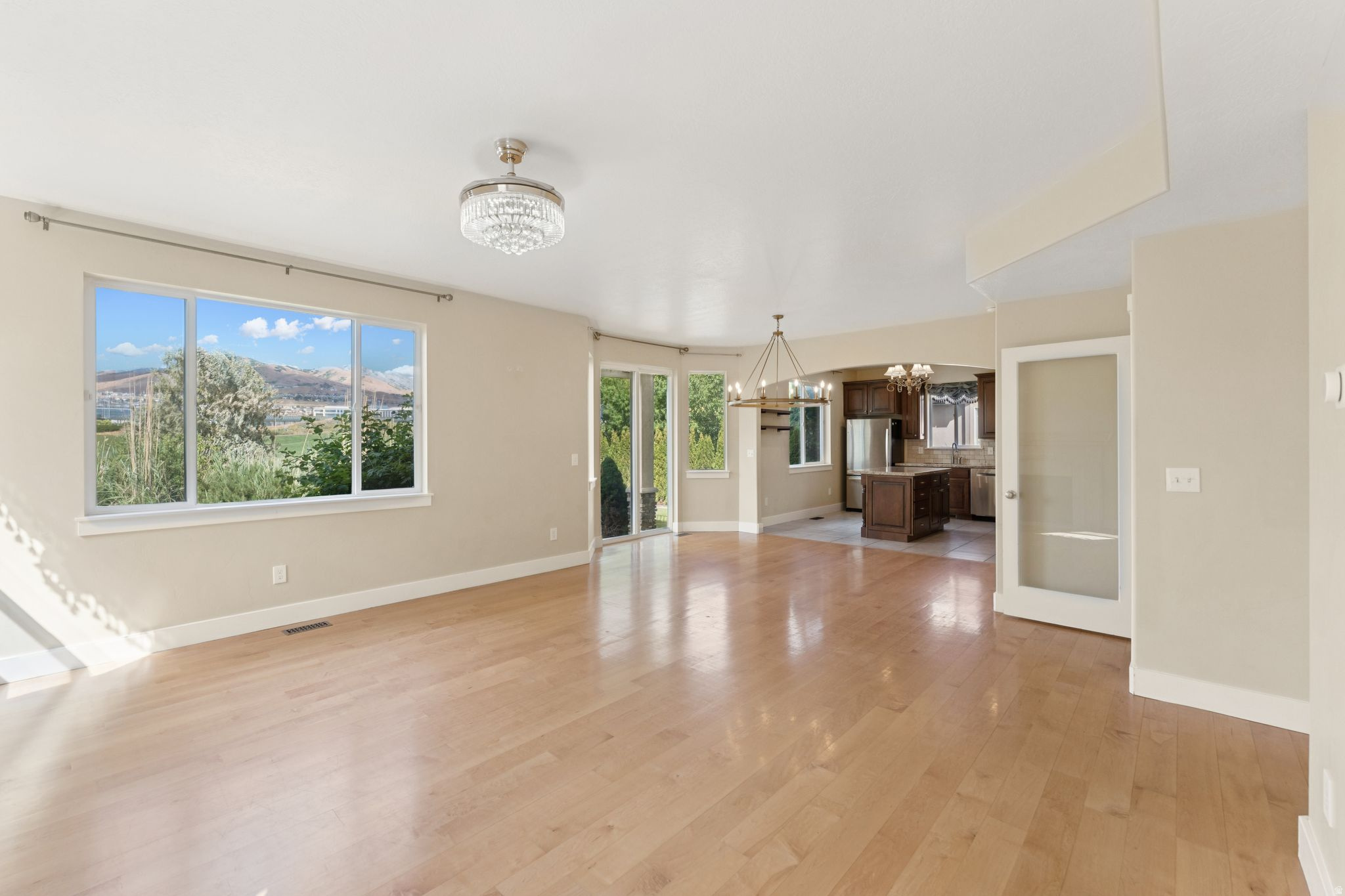 THANKSGIVING VILLAGE - Residential