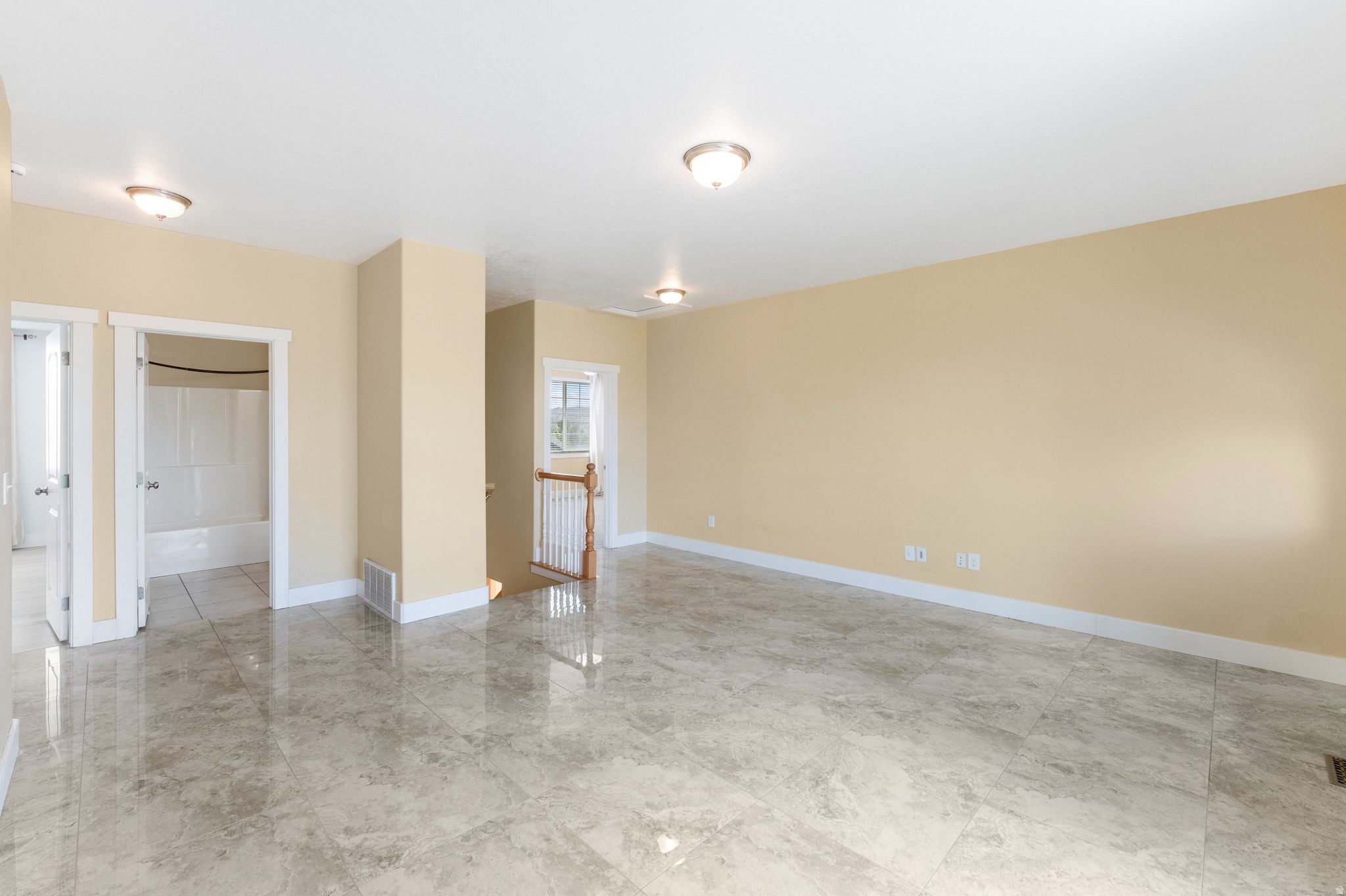 THANKSGIVING VILLAGE - Residential