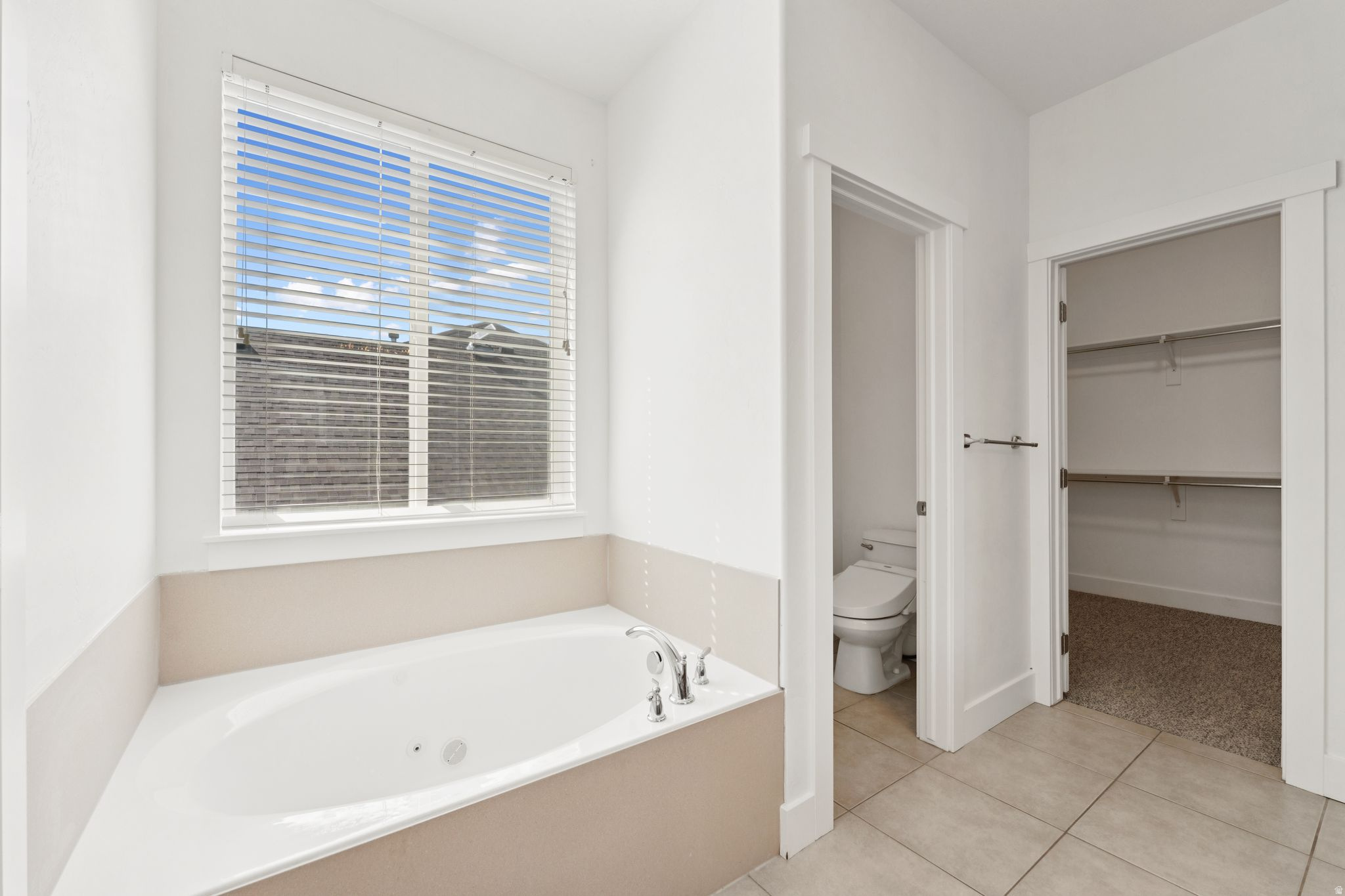 THANKSGIVING VILLAGE - Residential