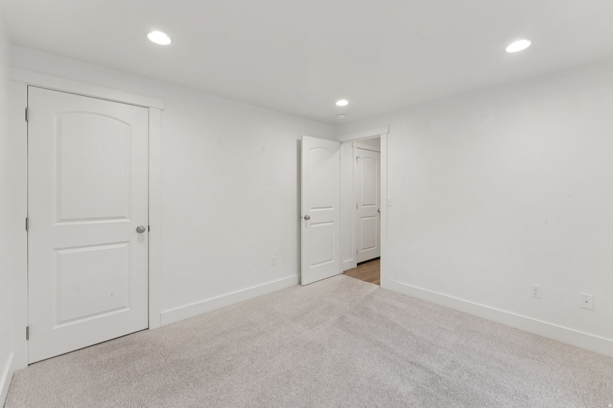 THANKSGIVING VILLAGE - Residential