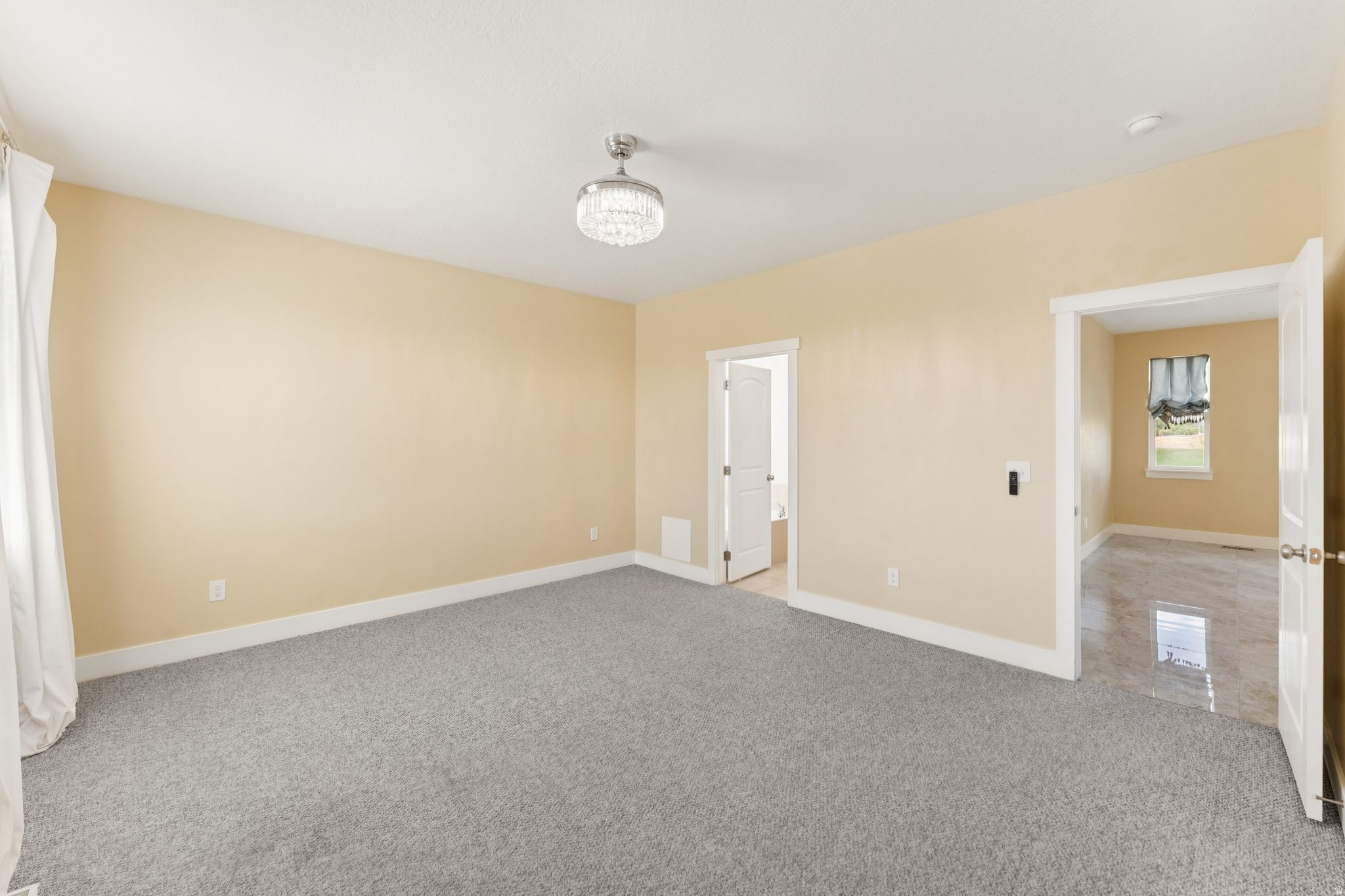 THANKSGIVING VILLAGE - Residential