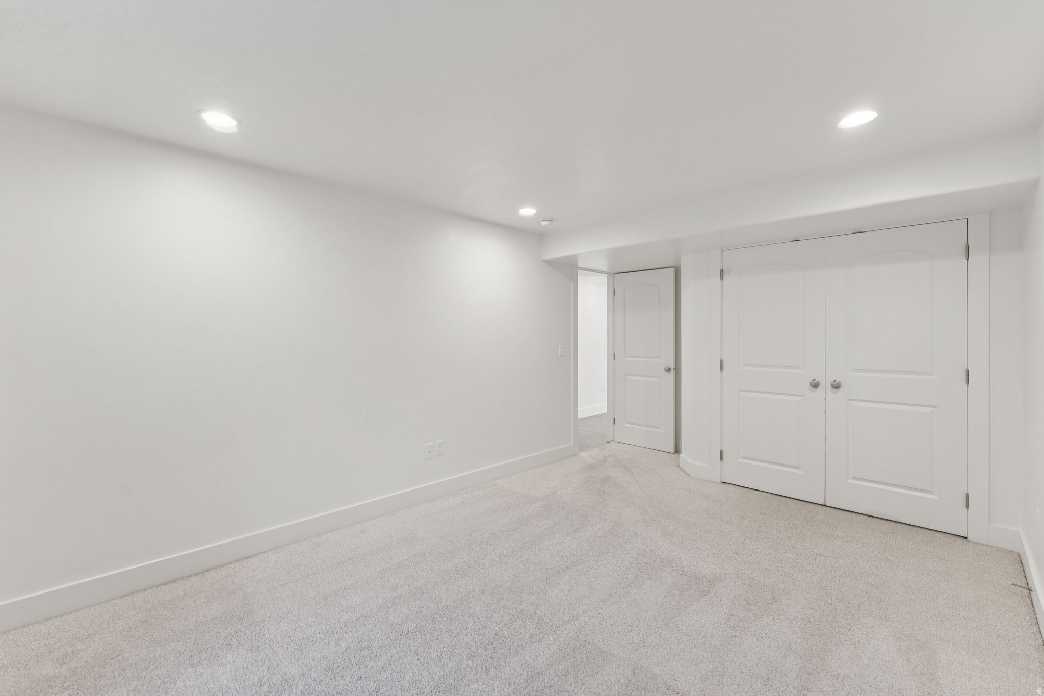 THANKSGIVING VILLAGE - Residential