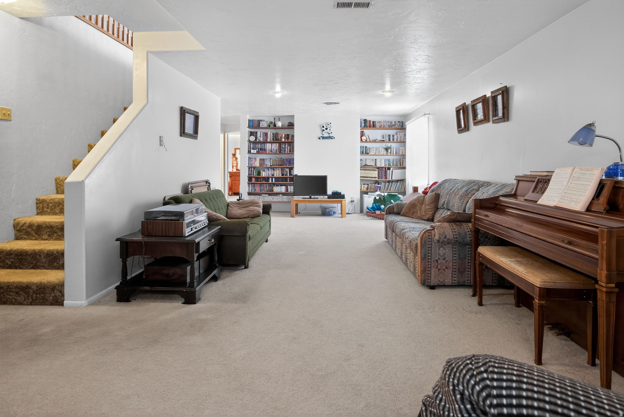 YOUNG PROPERTY - Residential