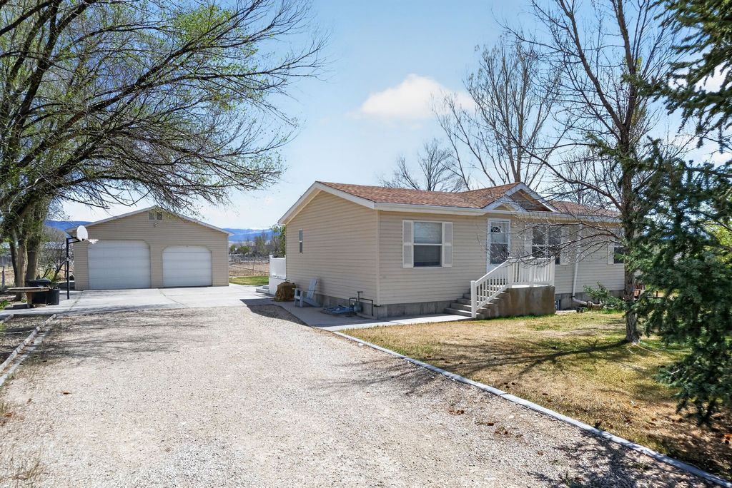 Photo of 170 N 400 W, Centerfield, UT 84622 (MLS # 2152313)