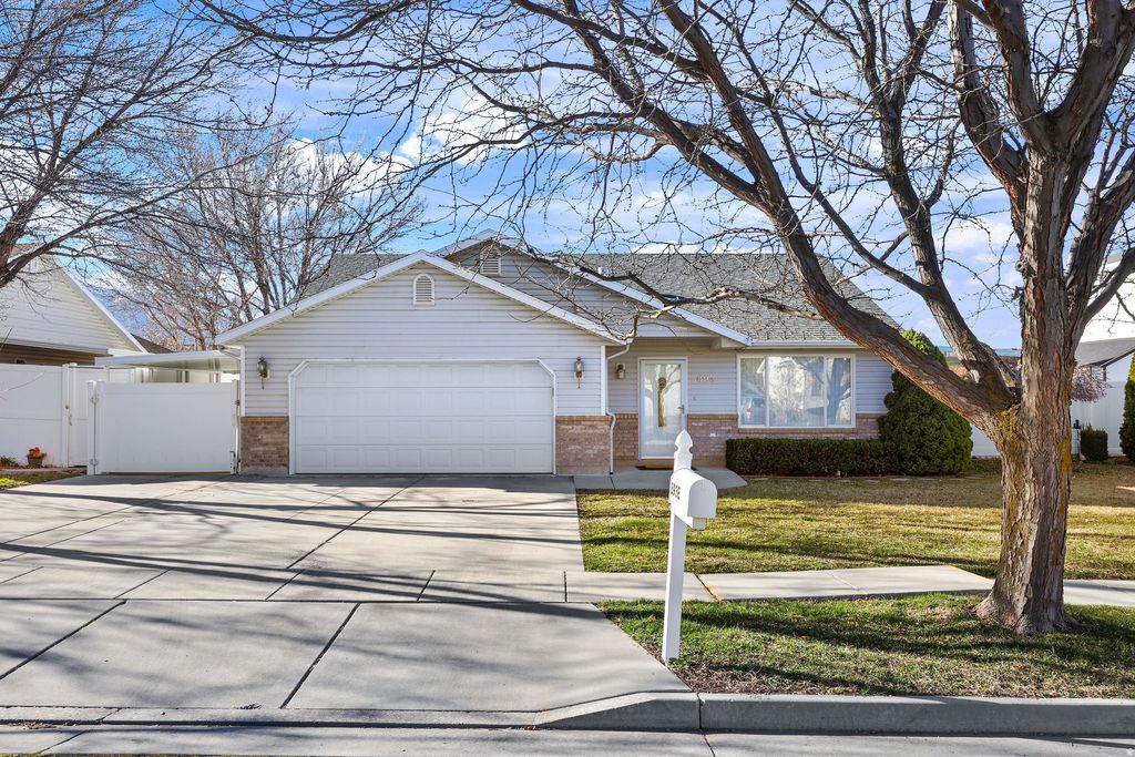 Photo of 893 E 760 N, Ogden, UT 84404 (MLS # 2145608)