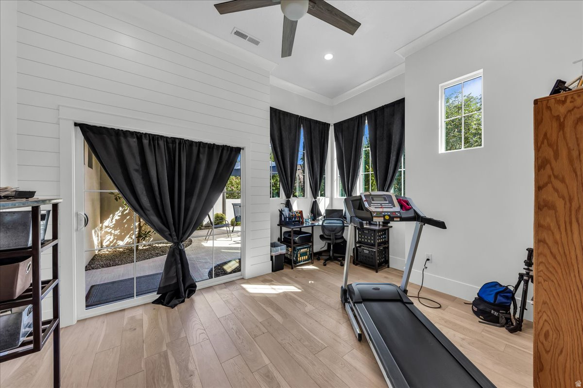 WOODS AT VALLEY VIEW - Residential