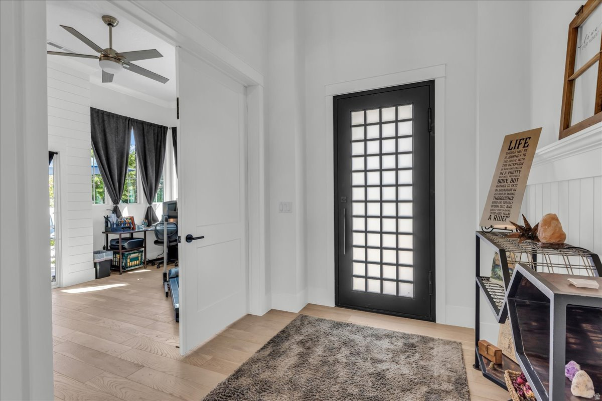 WOODS AT VALLEY VIEW - Residential