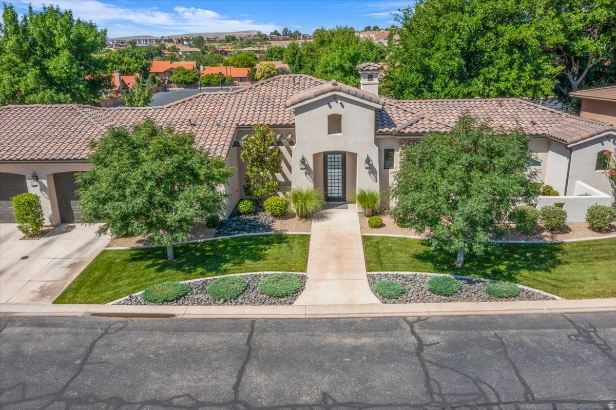 WOODS AT VALLEY VIEW - Residential