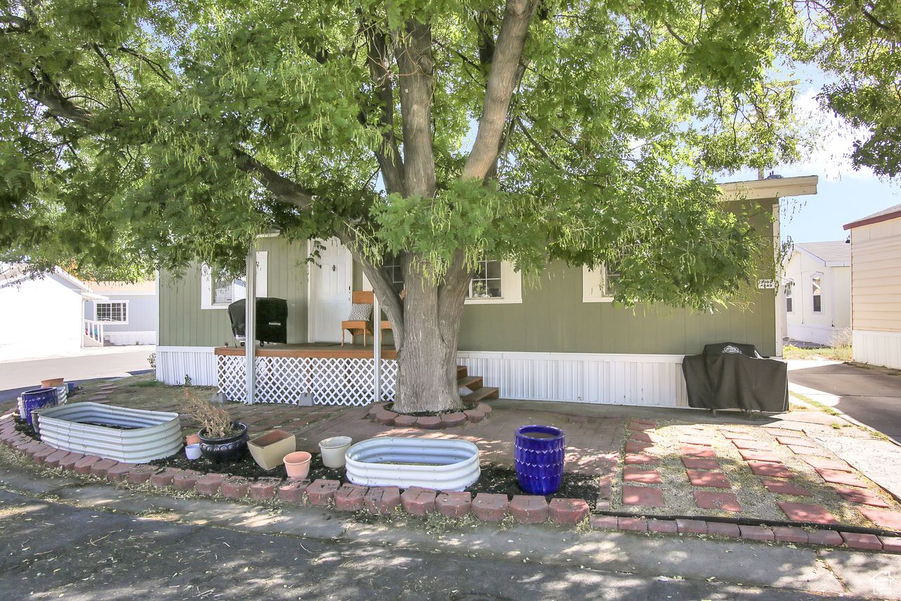WESTCREST MOBILE - Residential