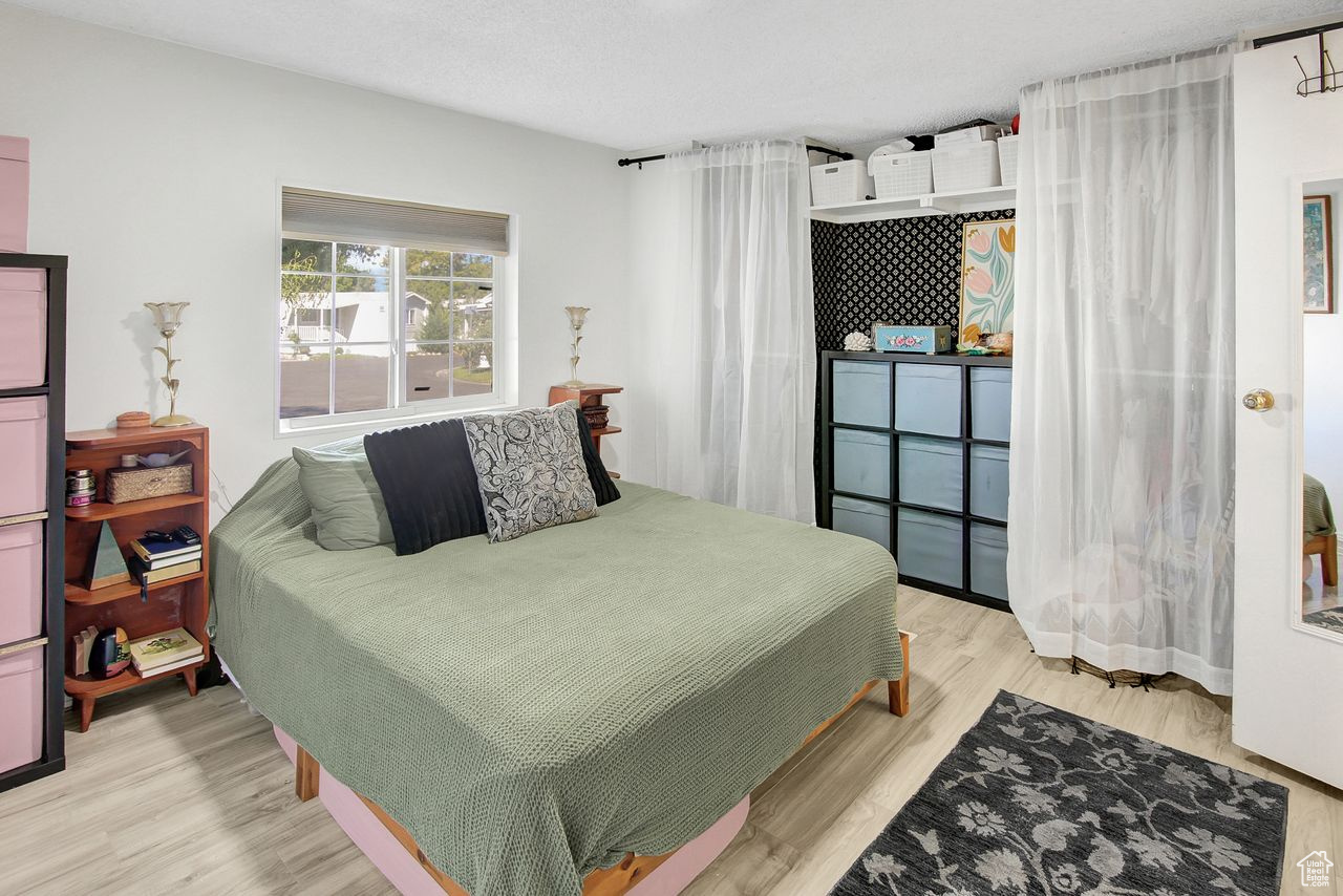 WESTCREST MOBILE - Residential