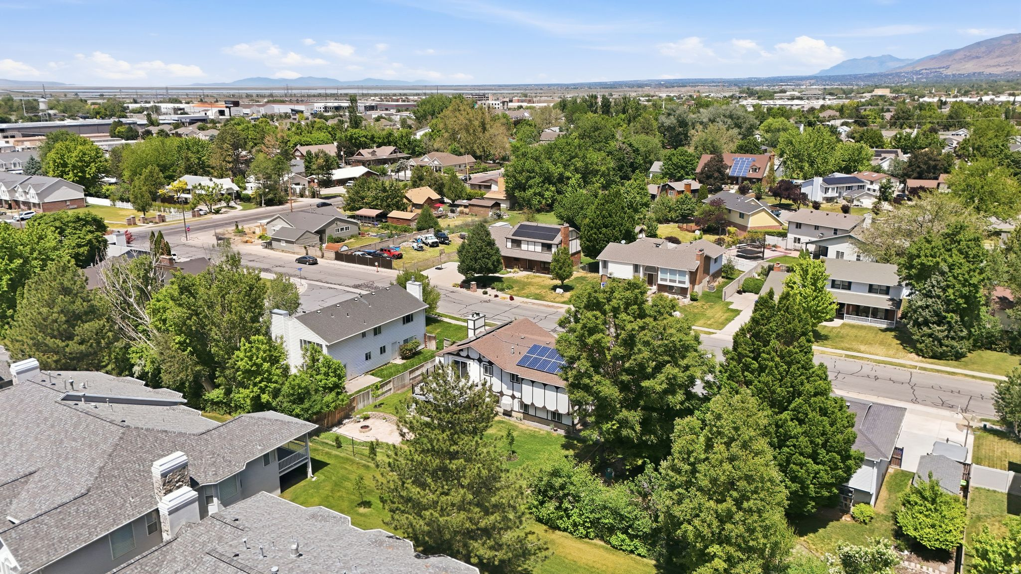 PITFORD ACRES - Residential
