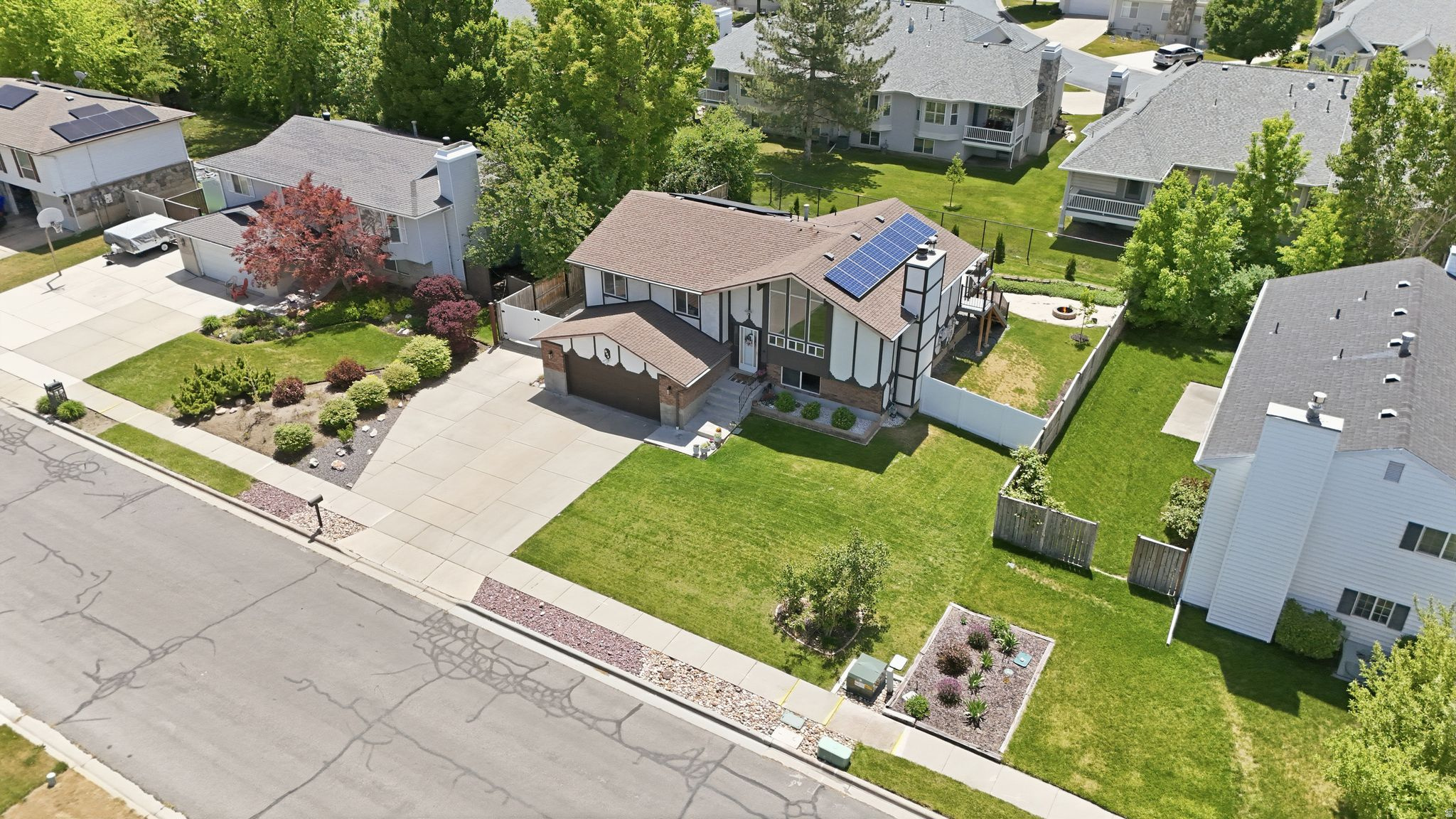PITFORD ACRES - Residential