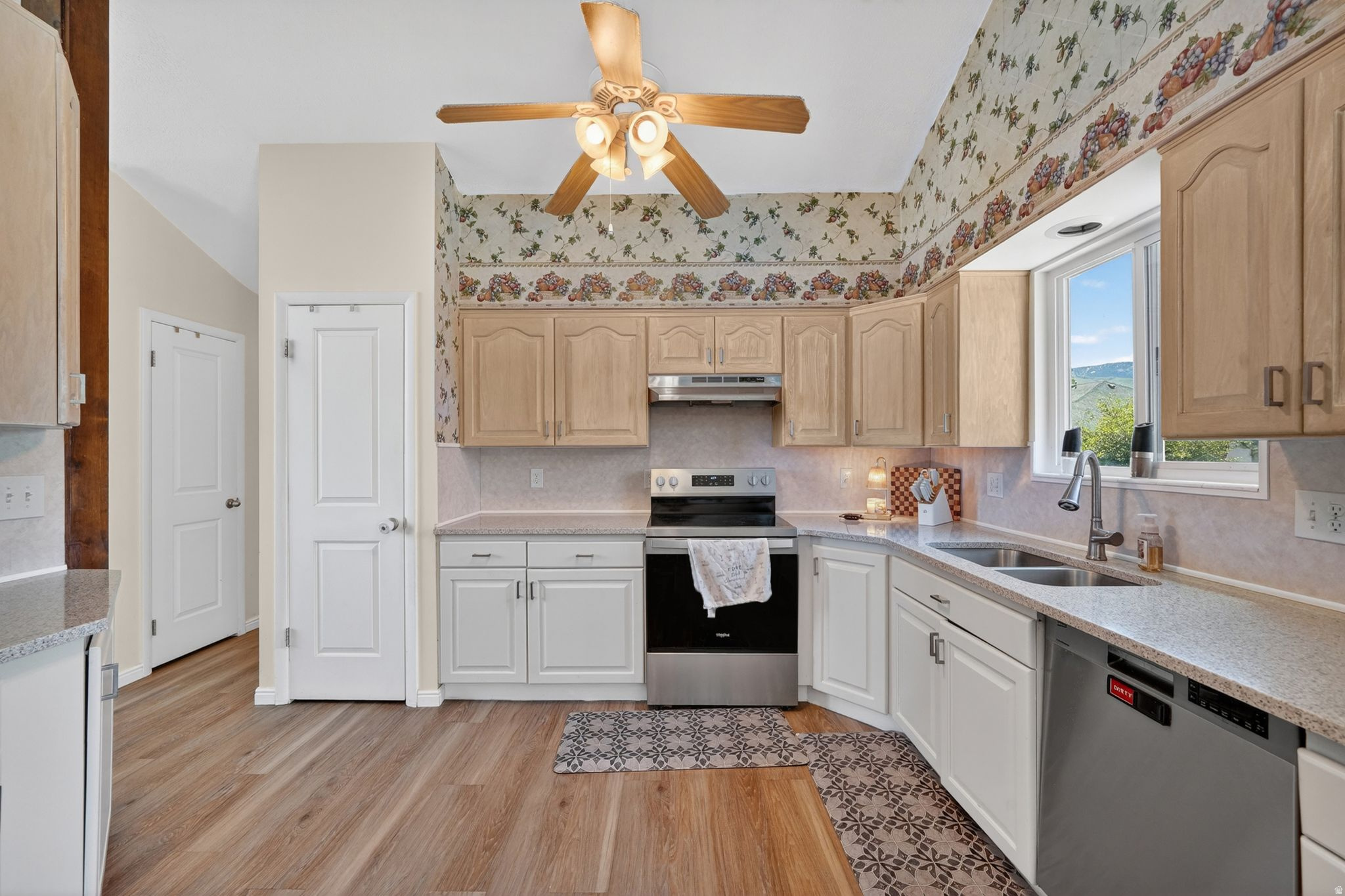 PITFORD ACRES - Residential