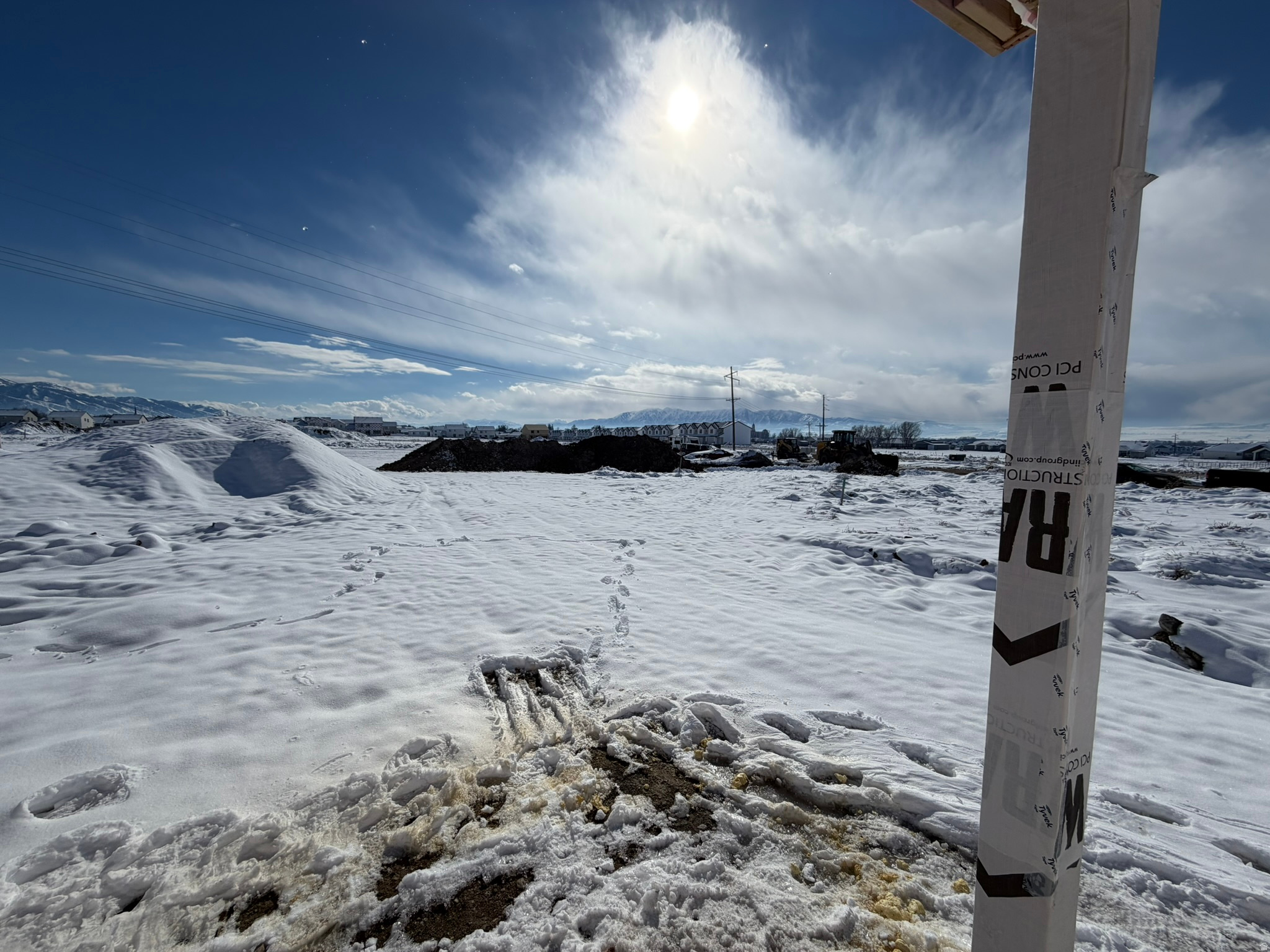 GOLDEN FOREST - Residential