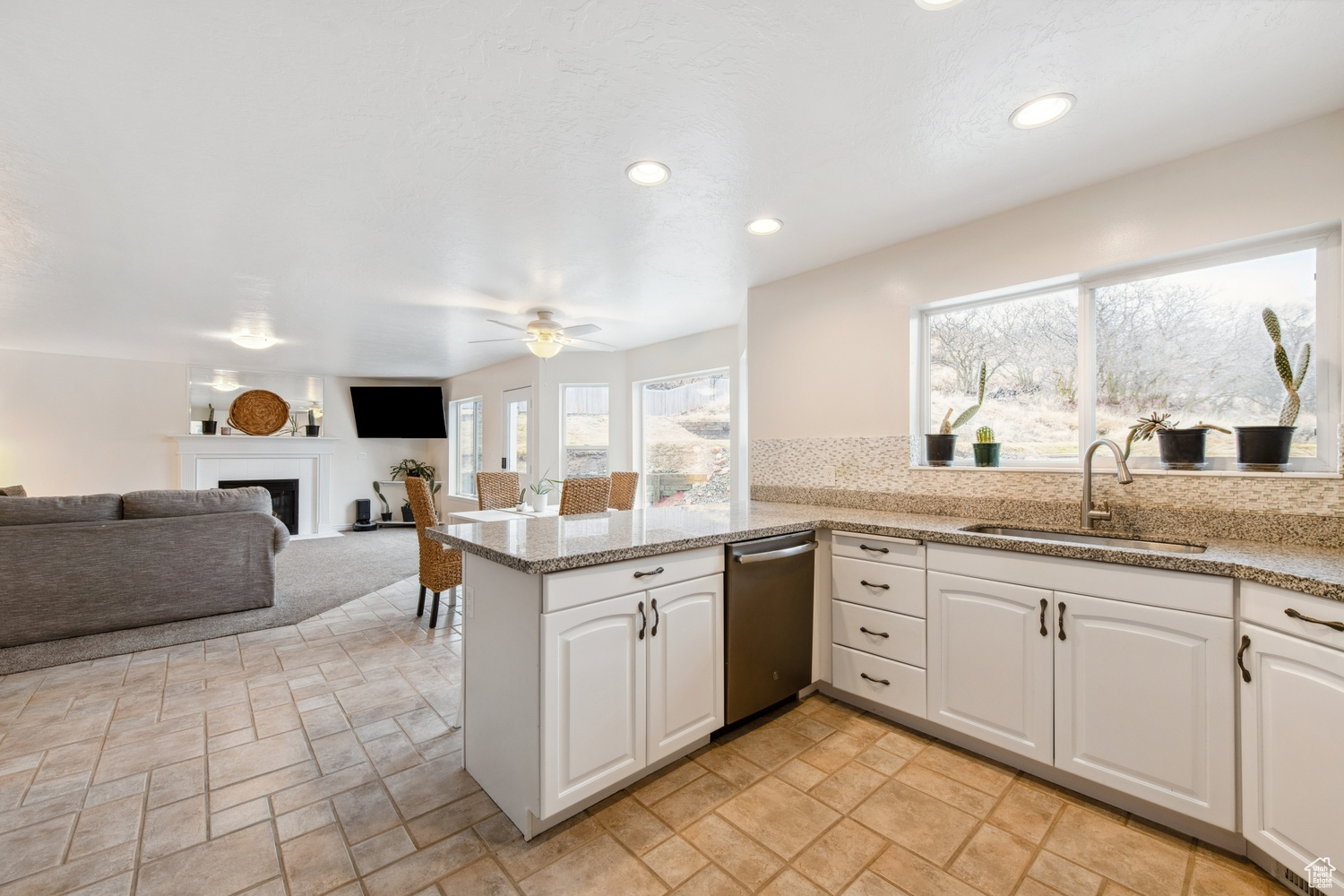 564 N Coventry Ln, Alpine, Utah image 12