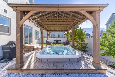 Tiny photo for 585 W 850 S, Springville, UT 84663 (MLS # 2125527)