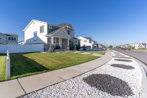 Tiny photo for 585 W 850 S, Springville, UT 84663 (MLS # 2125527)