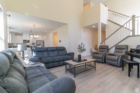 Tiny photo for 585 W 850 S, Springville, UT 84663 (MLS # 2125527)