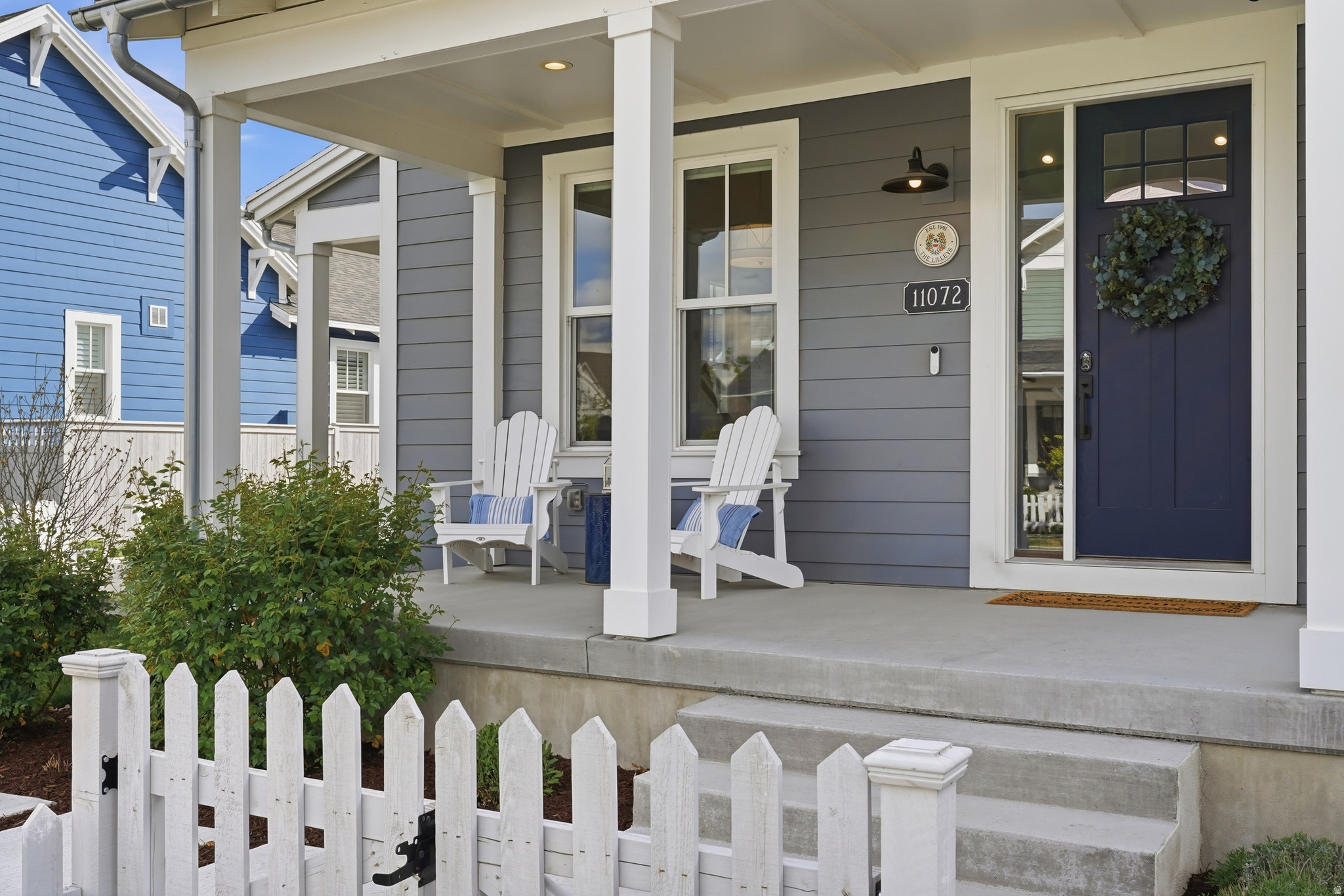 DAYBREAK LAKE ISLAND - Residential