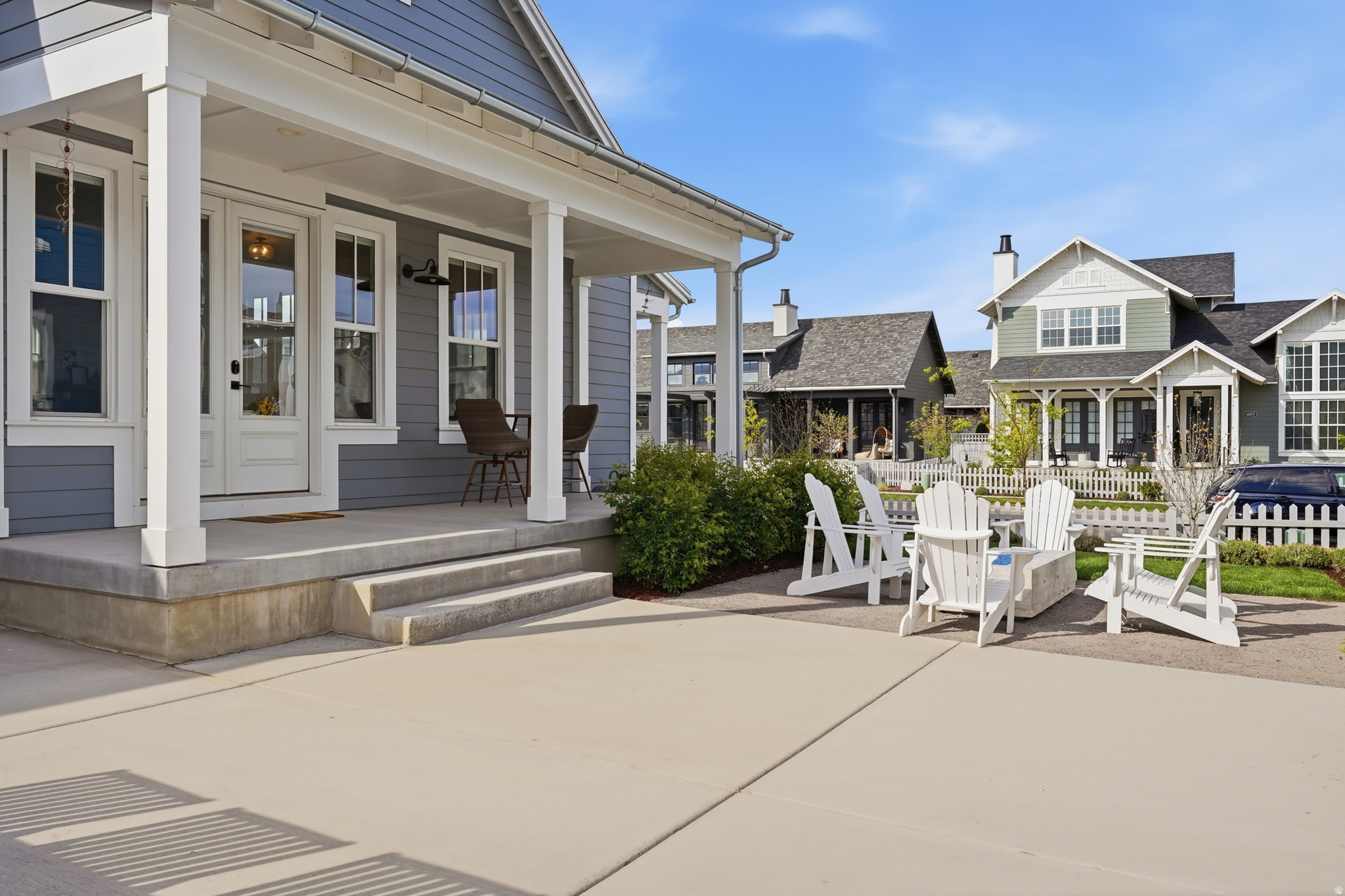 DAYBREAK LAKE ISLAND - Residential