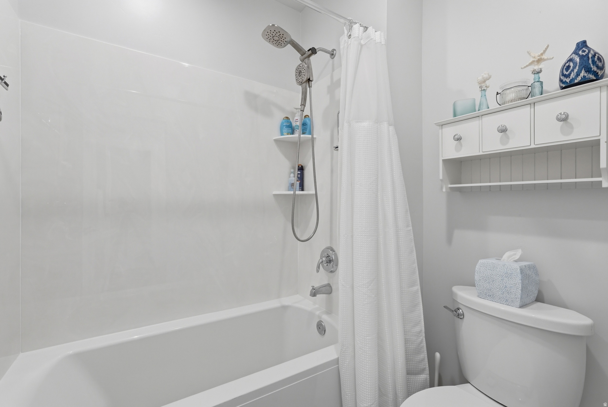 DAYBREAK LAKE ISLAND - Residential