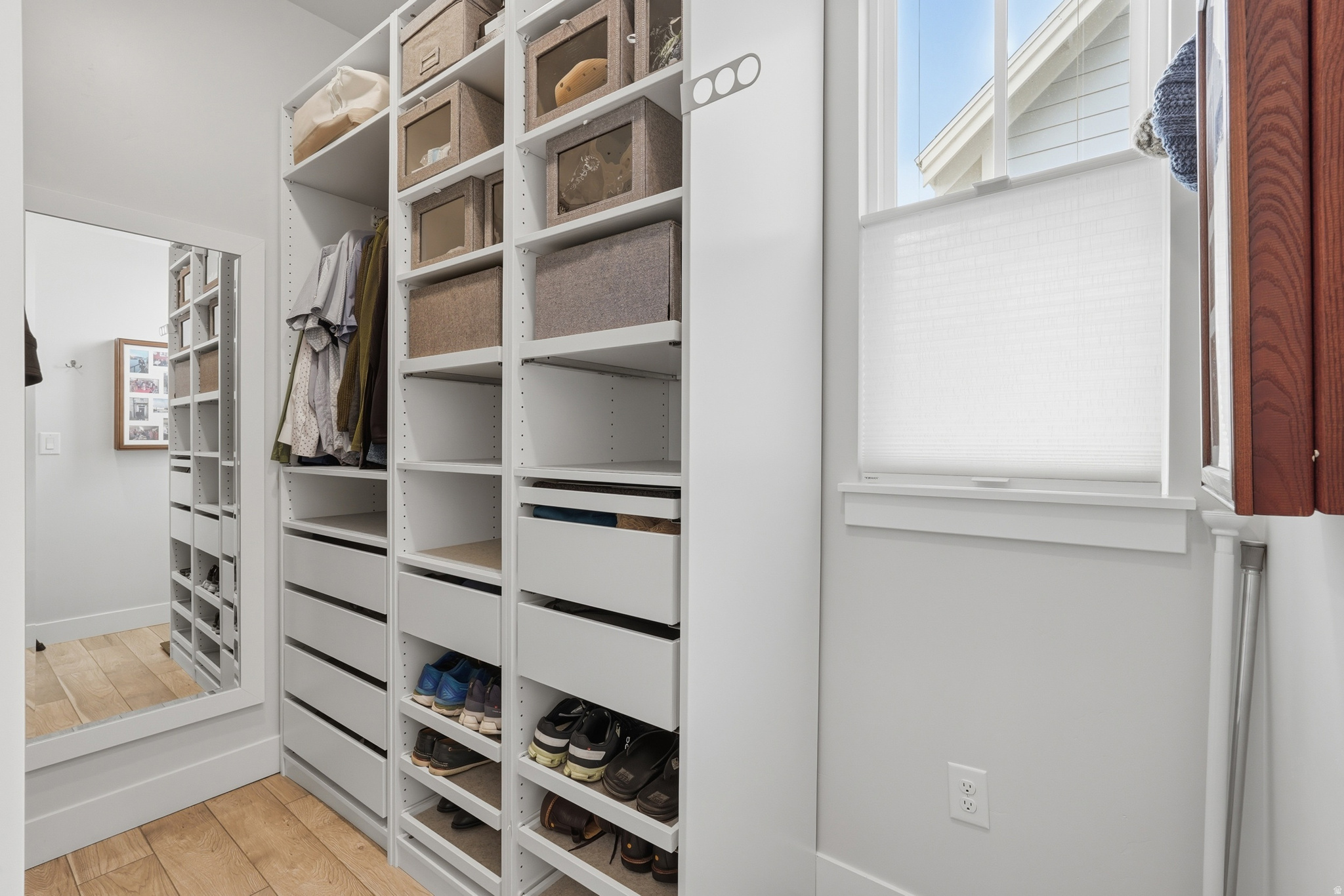 DAYBREAK LAKE ISLAND - Residential