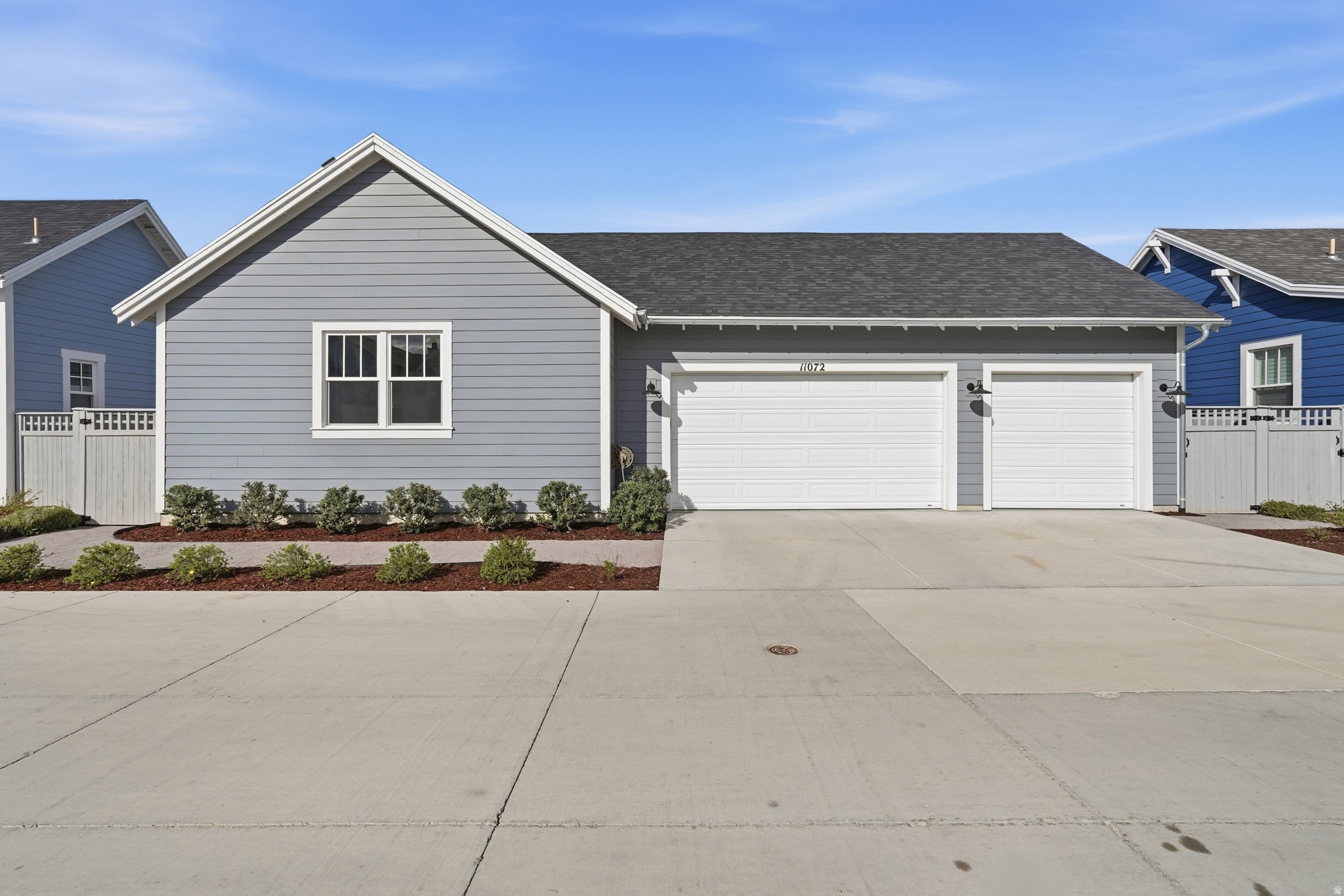 DAYBREAK LAKE ISLAND - Residential