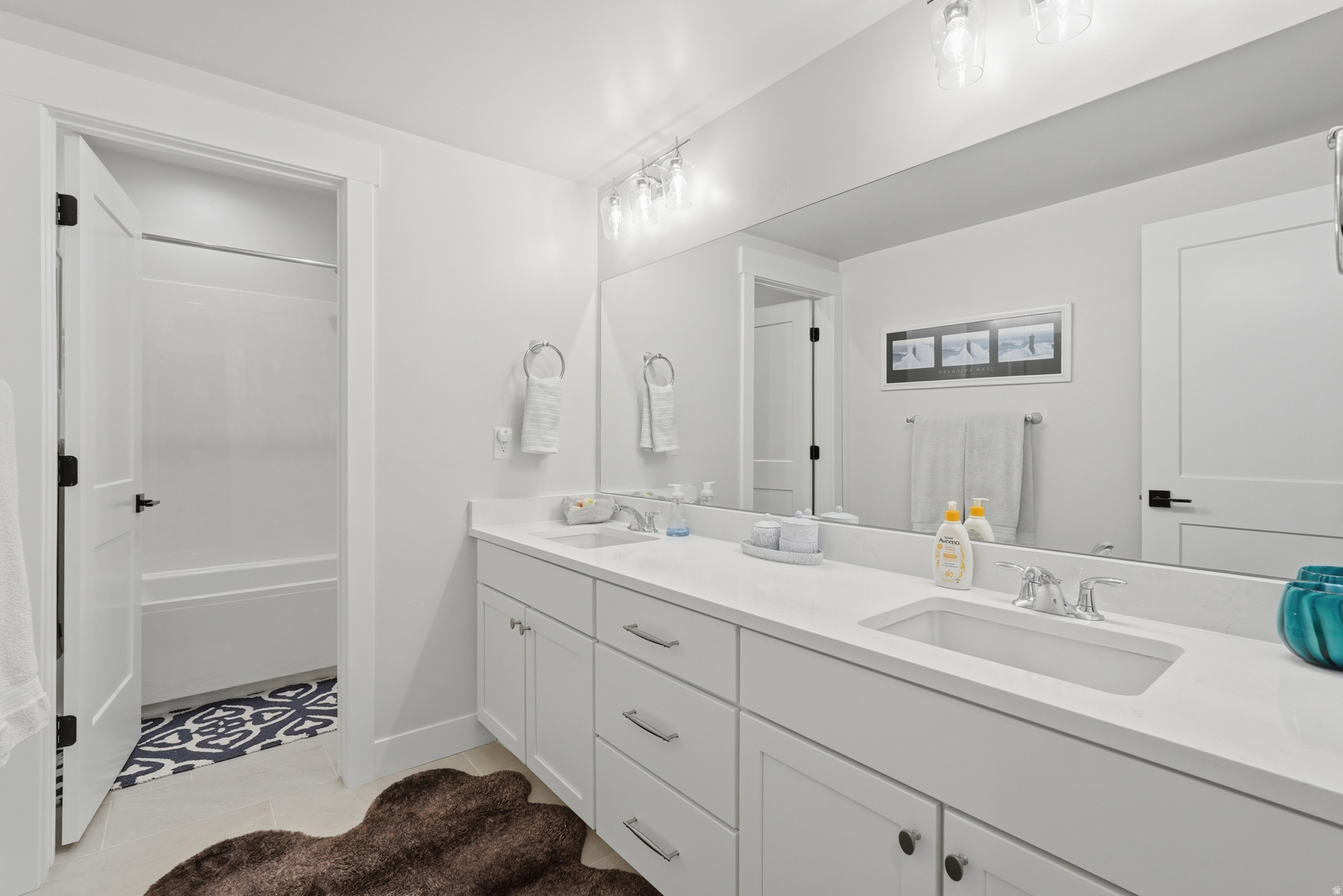 DAYBREAK LAKE ISLAND - Residential