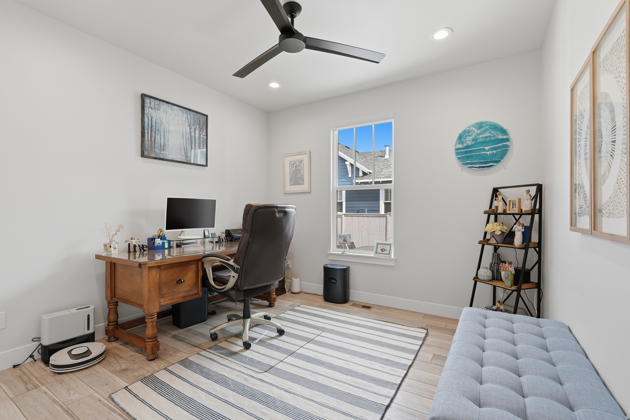 DAYBREAK LAKE ISLAND - Residential