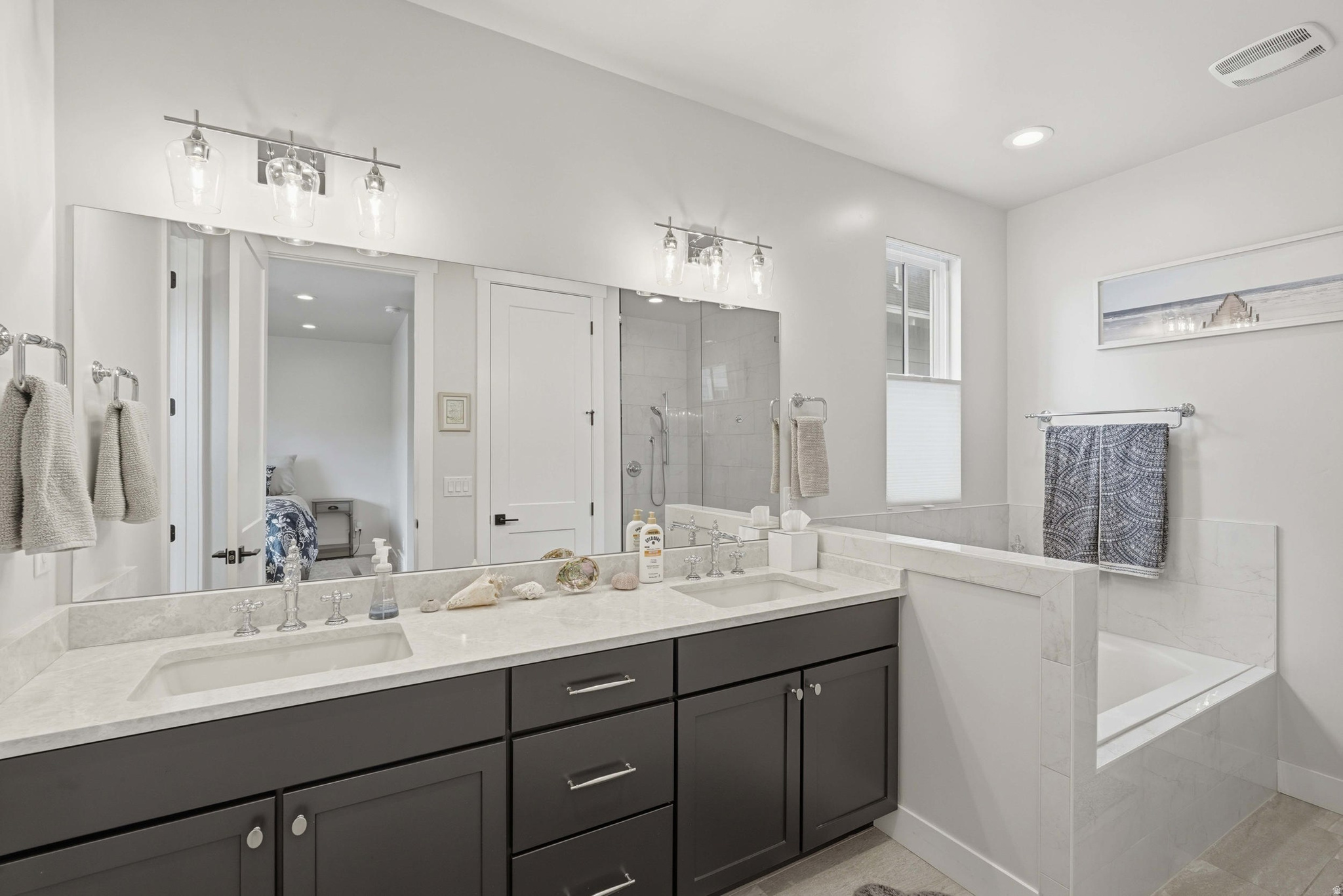 DAYBREAK LAKE ISLAND - Residential