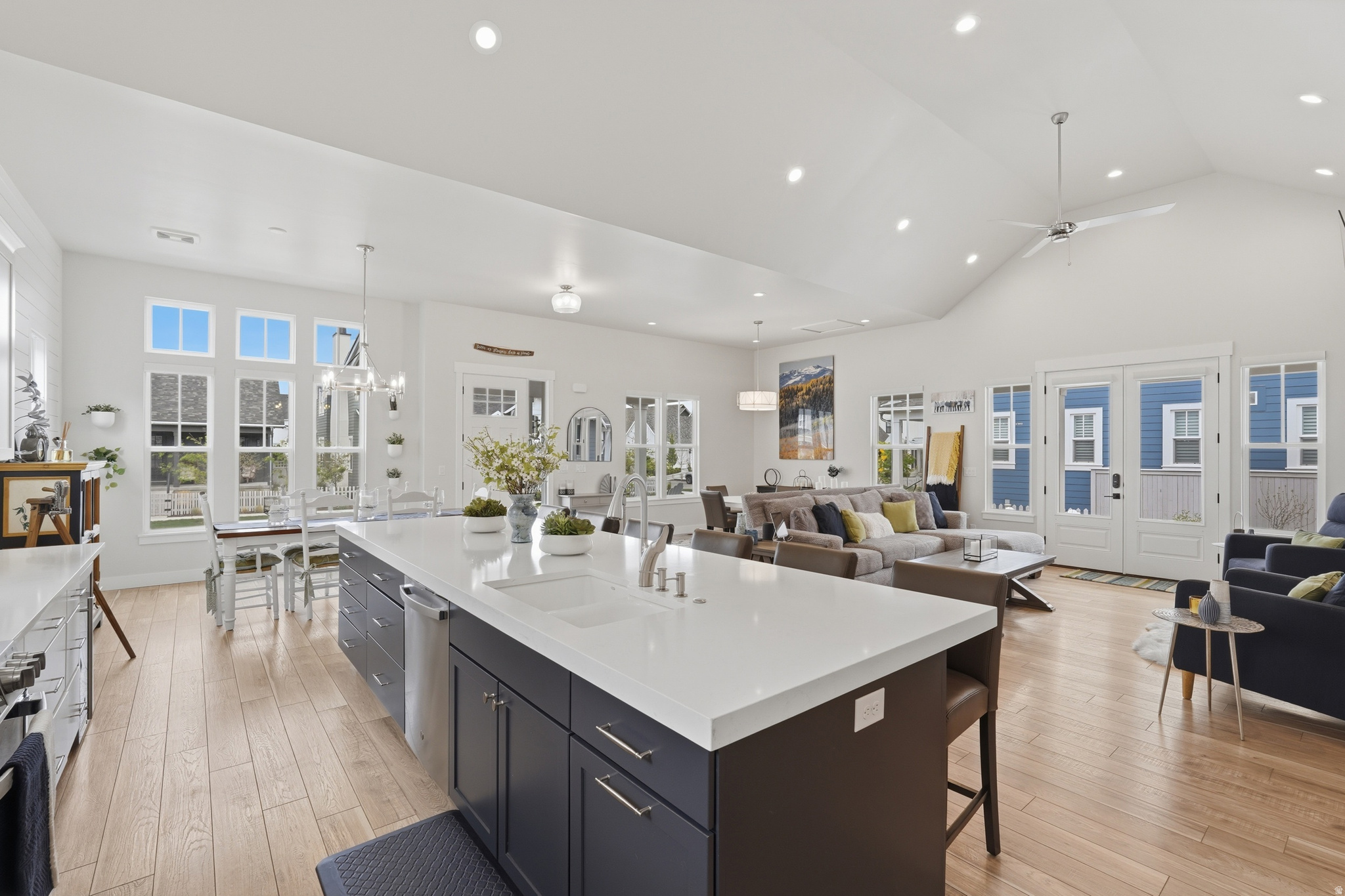 DAYBREAK LAKE ISLAND - Residential