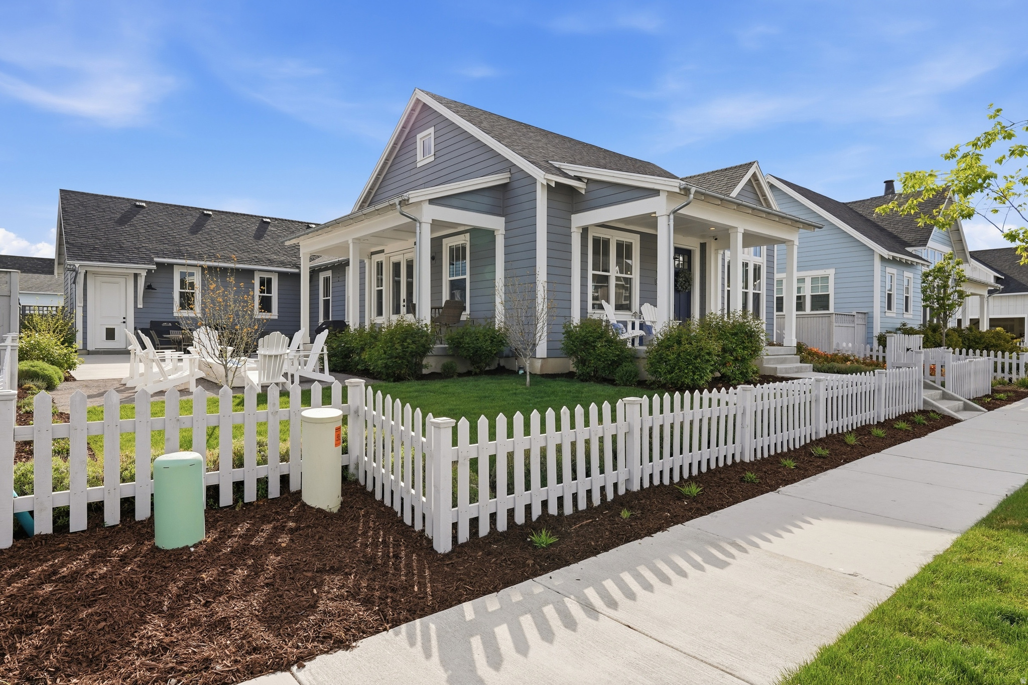 DAYBREAK LAKE ISLAND - Residential