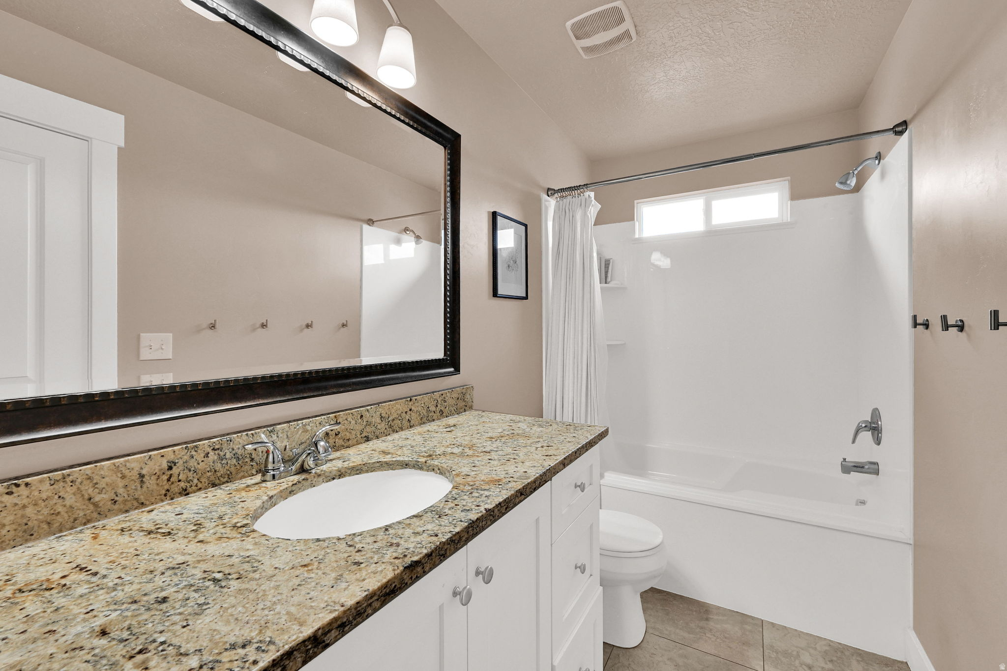 EAGLE POINT - Residential